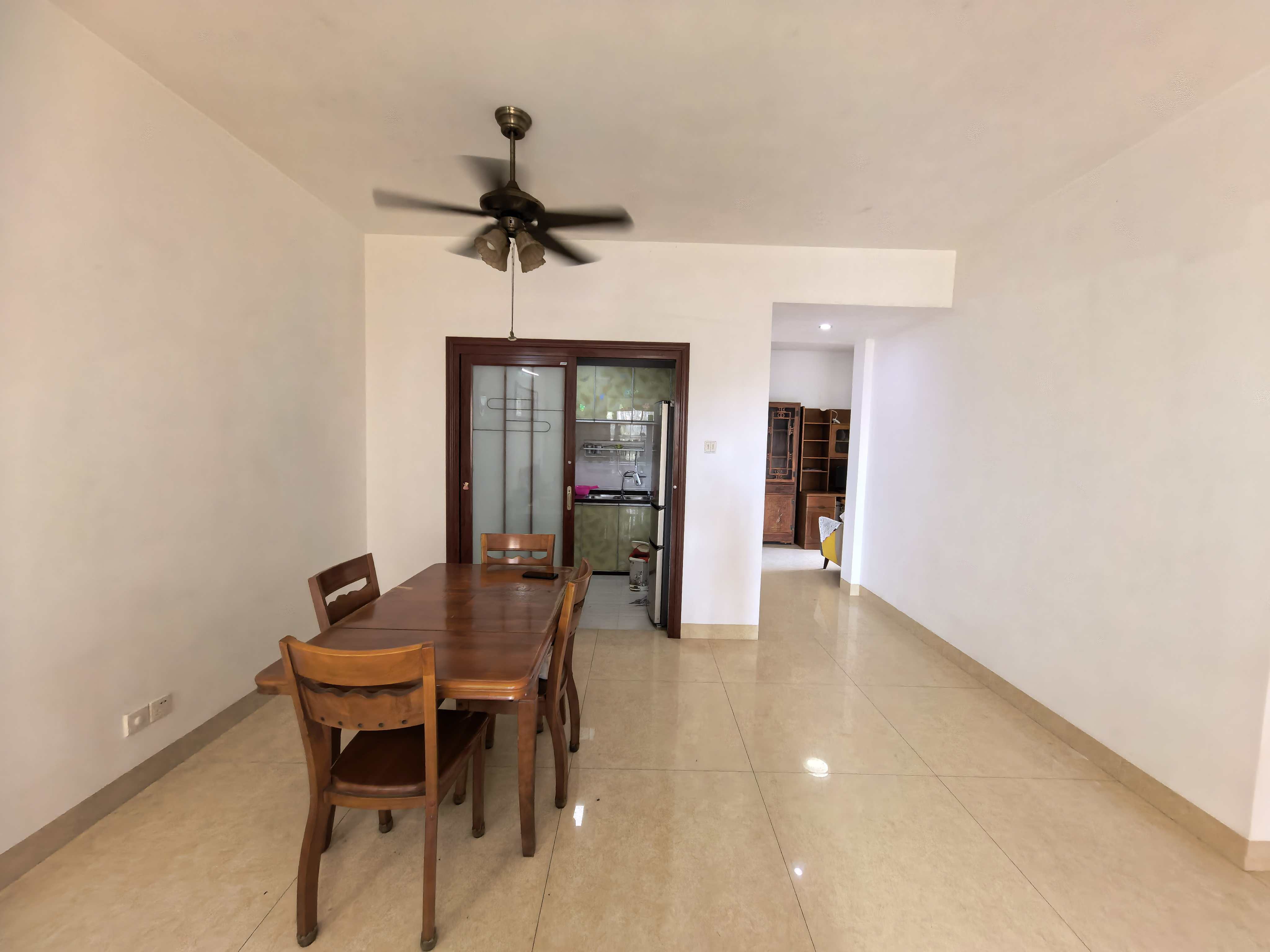 和风江岸 3室2厅2卫 3600.0元/月 和风江岸 3室2厅2卫 3600.0元/月室内图