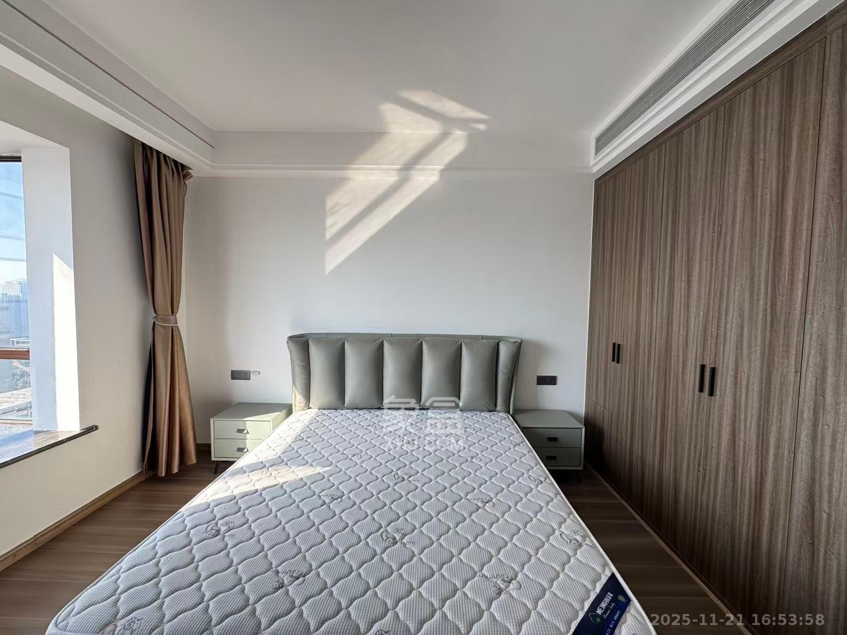 HC新城（建工集团单位房）  4室2厅2卫    4800.0元/月室内图