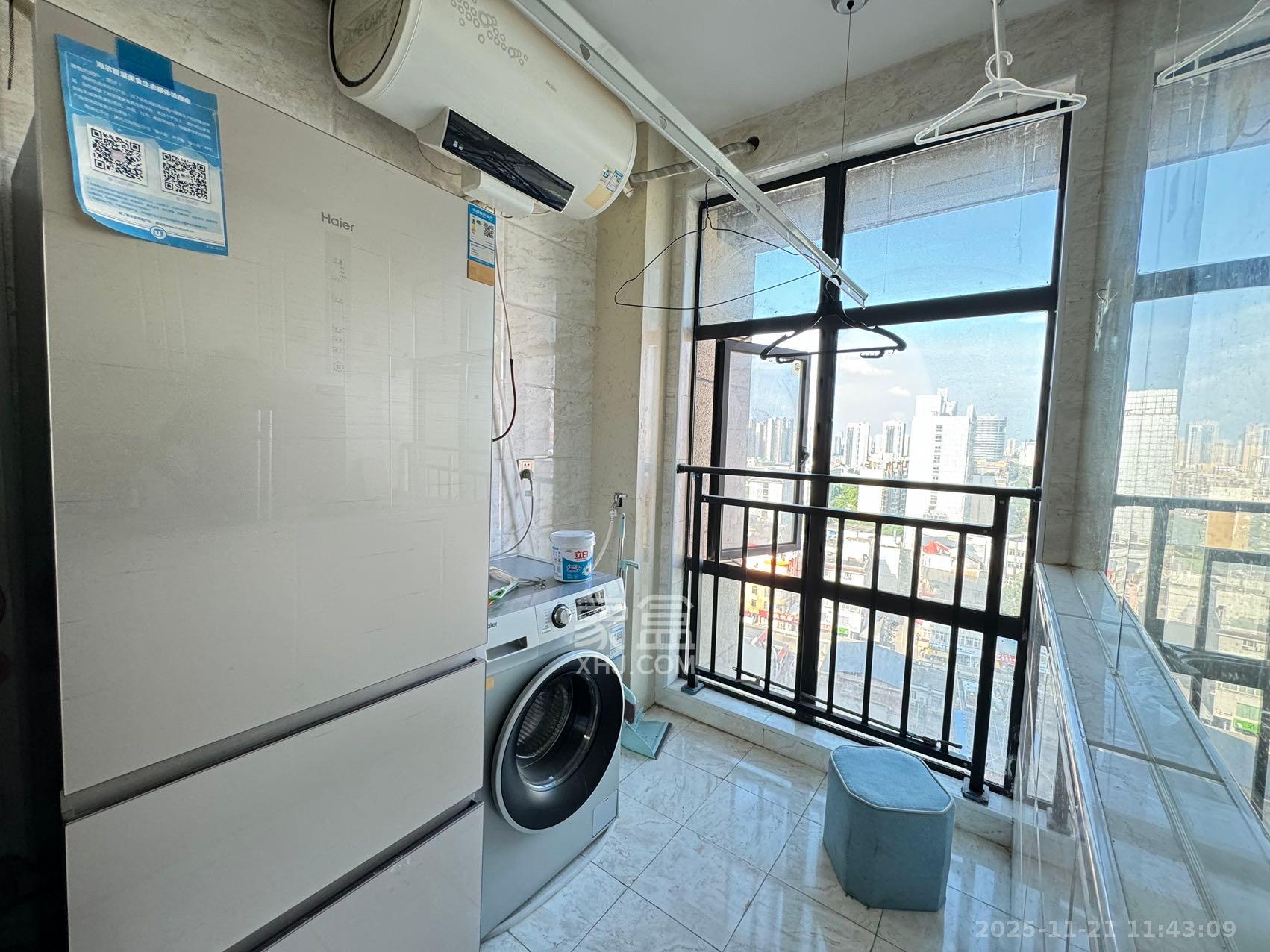 云集国际  1室1厅1卫    1400.0元/月室内图