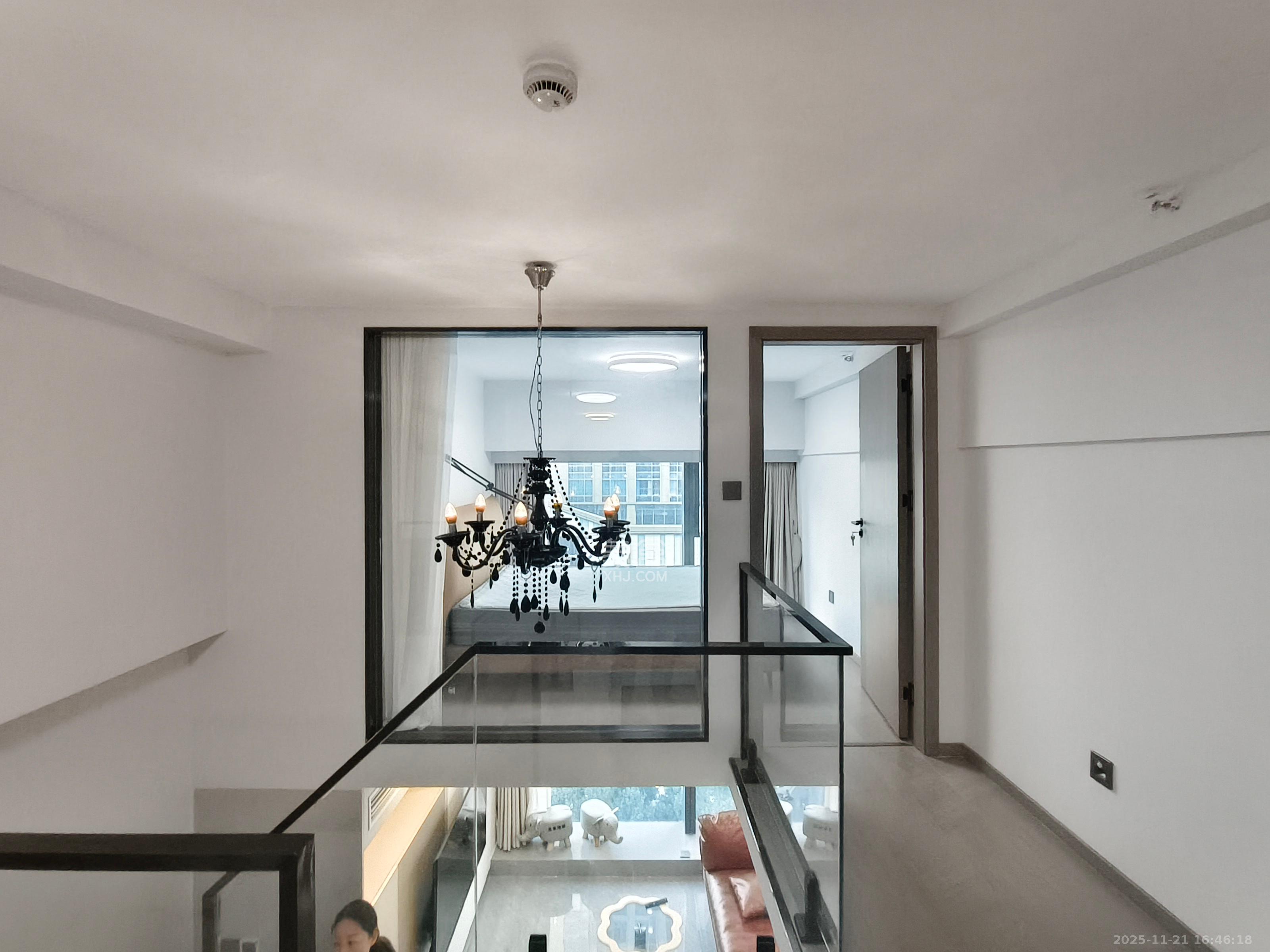 卓越中寰 2室1厅1卫 2400.0元/月 卓越中寰 2室1厅1卫 2400.0元/月室内图