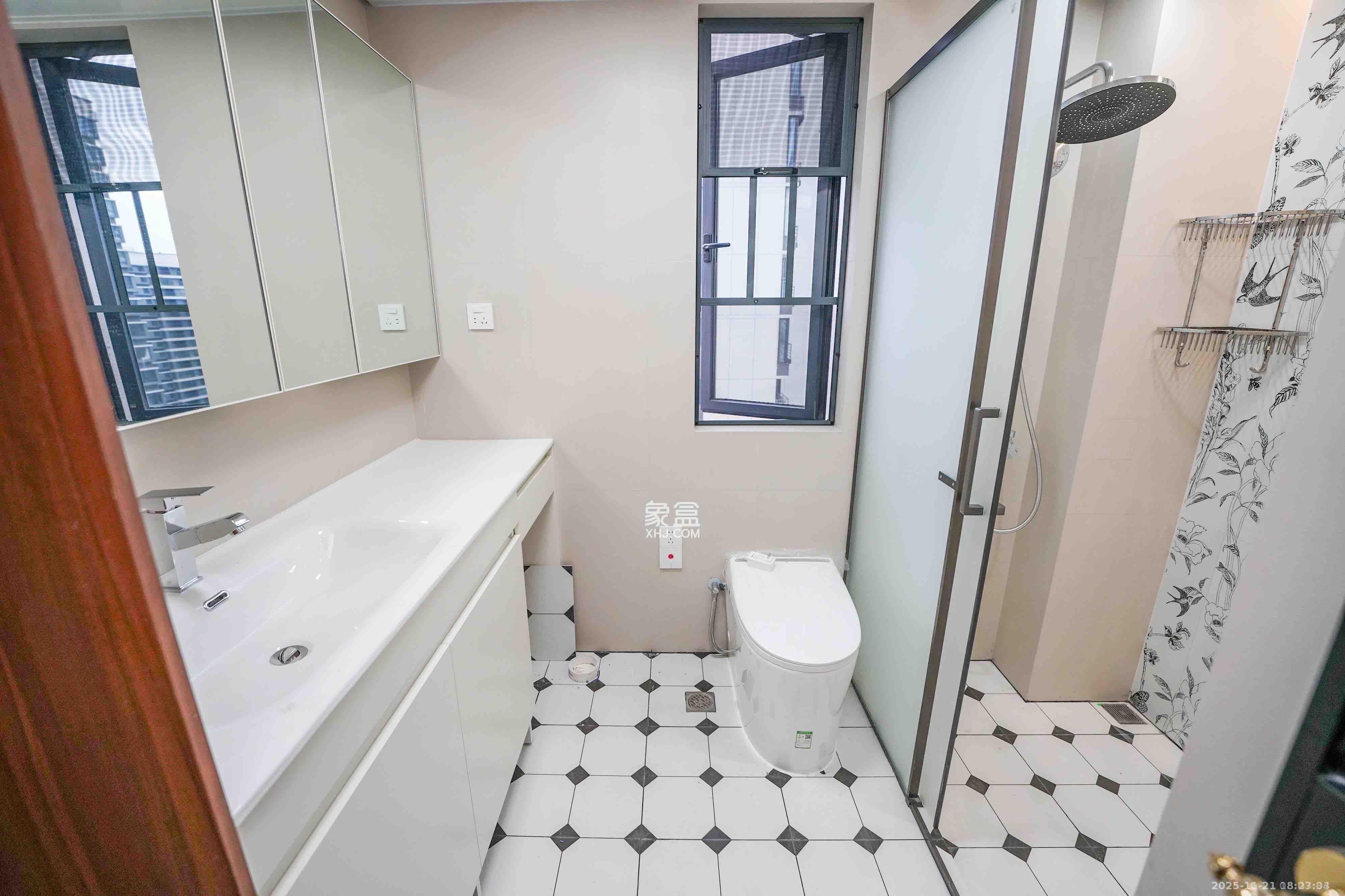 旭辉雨金广场 4室2厅2卫 3000.0元/月 旭辉雨金广场 4室2厅2卫 3000.0元/月室内图