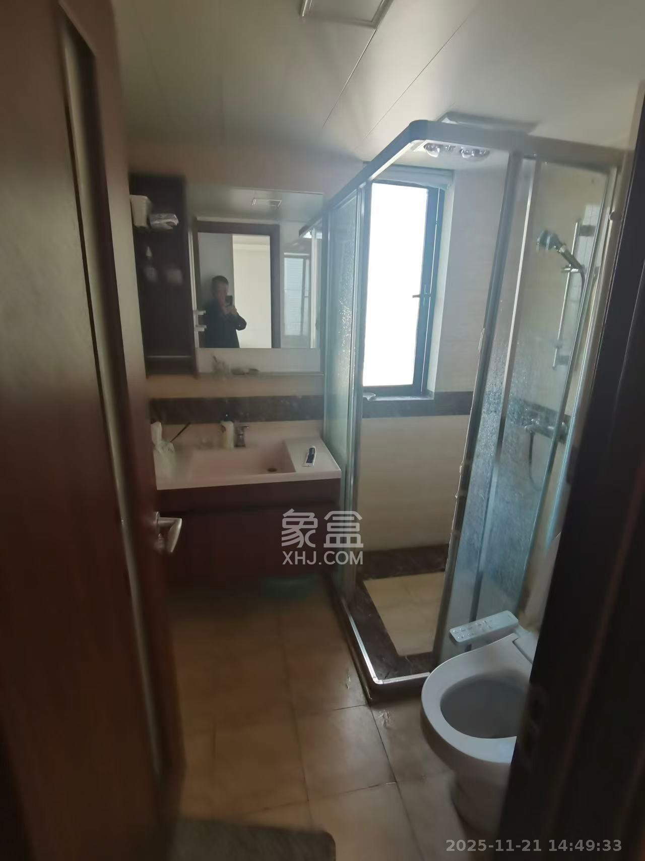 万科金域缇香  3室2厅1卫    3300.0元/月室内图