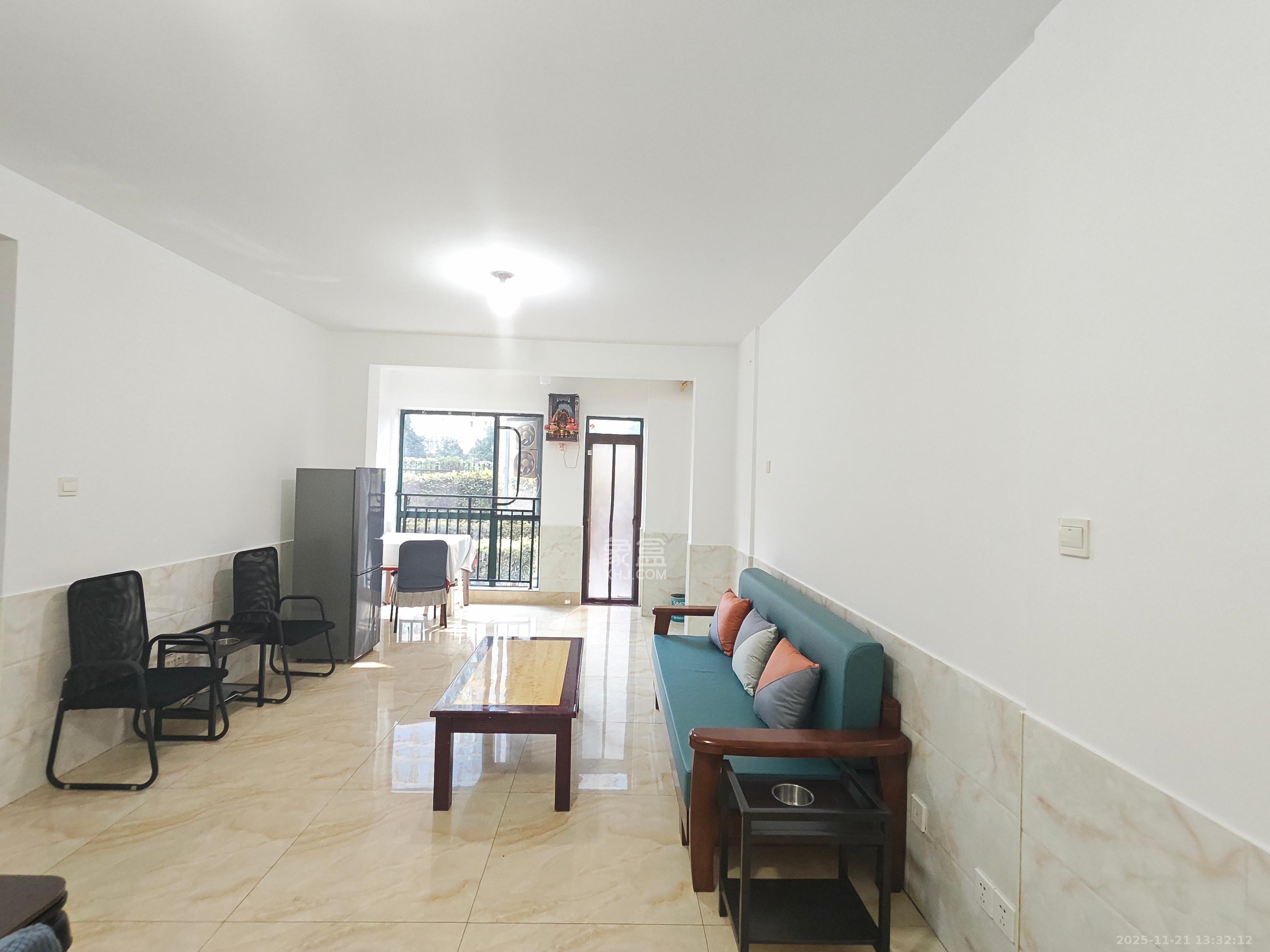 岳北和苑  2室1厅1卫    2400.0元/月室内图