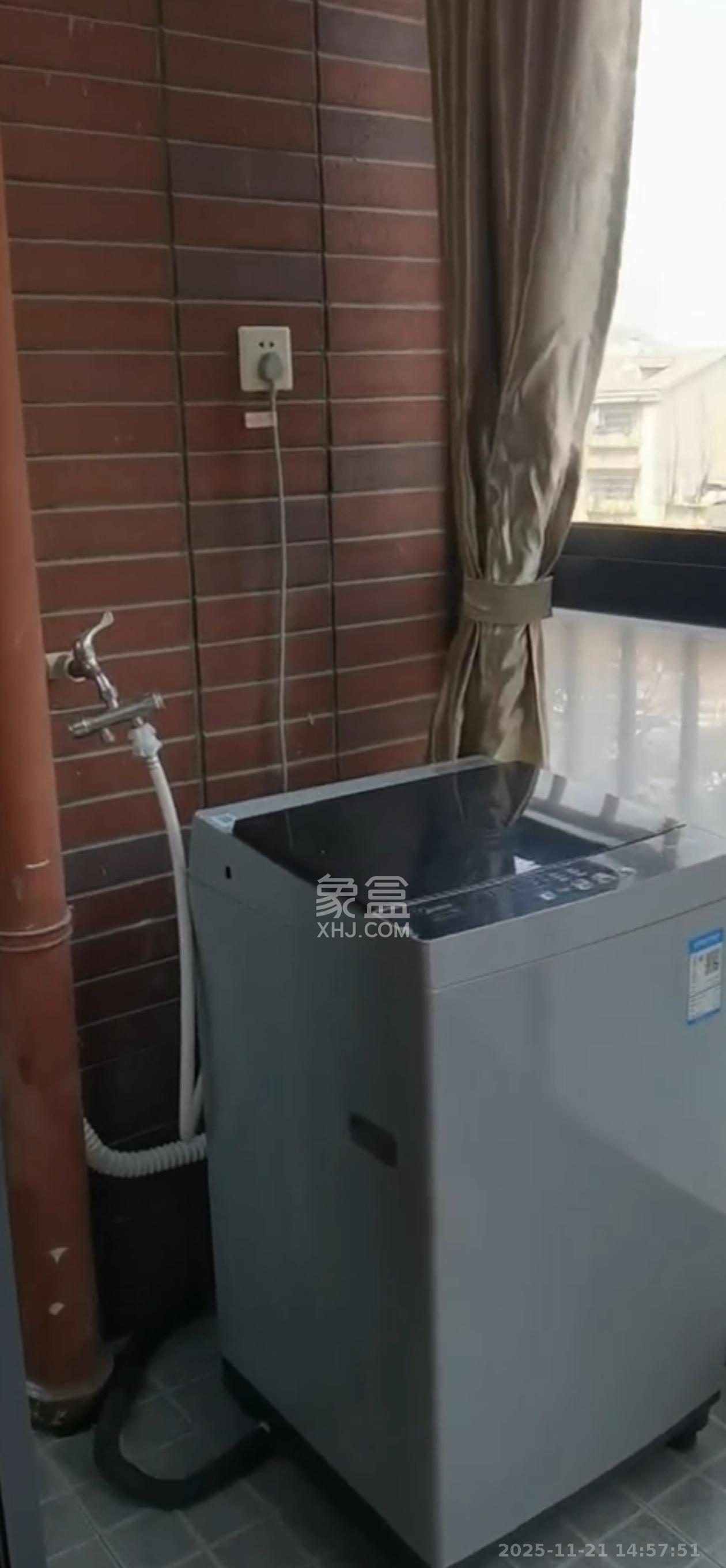 茂华国际湘  3室2厅2卫    2800.0元/月室内图