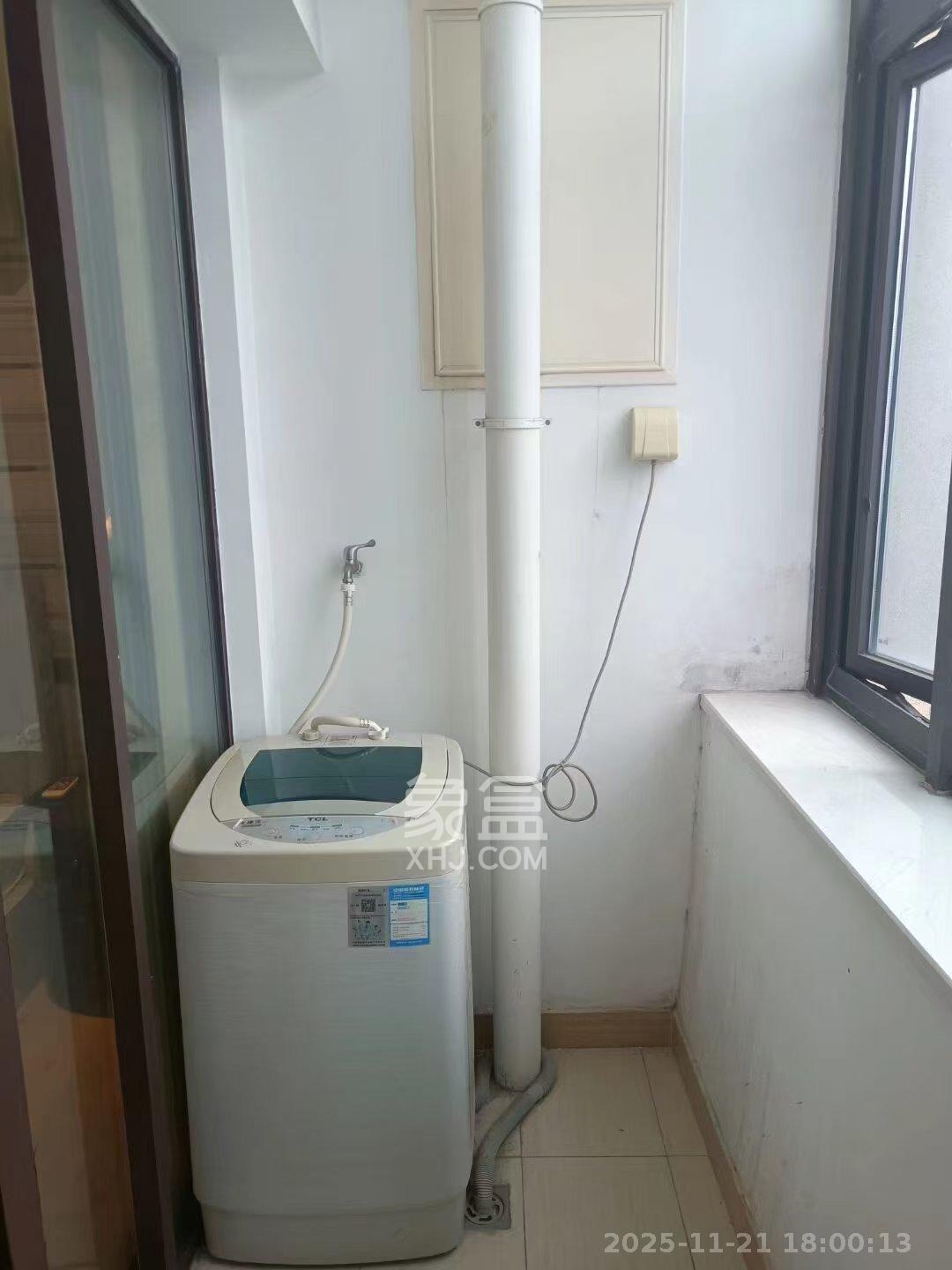 喜盈门范城  1室1厅1卫    1400.0元/月室内图