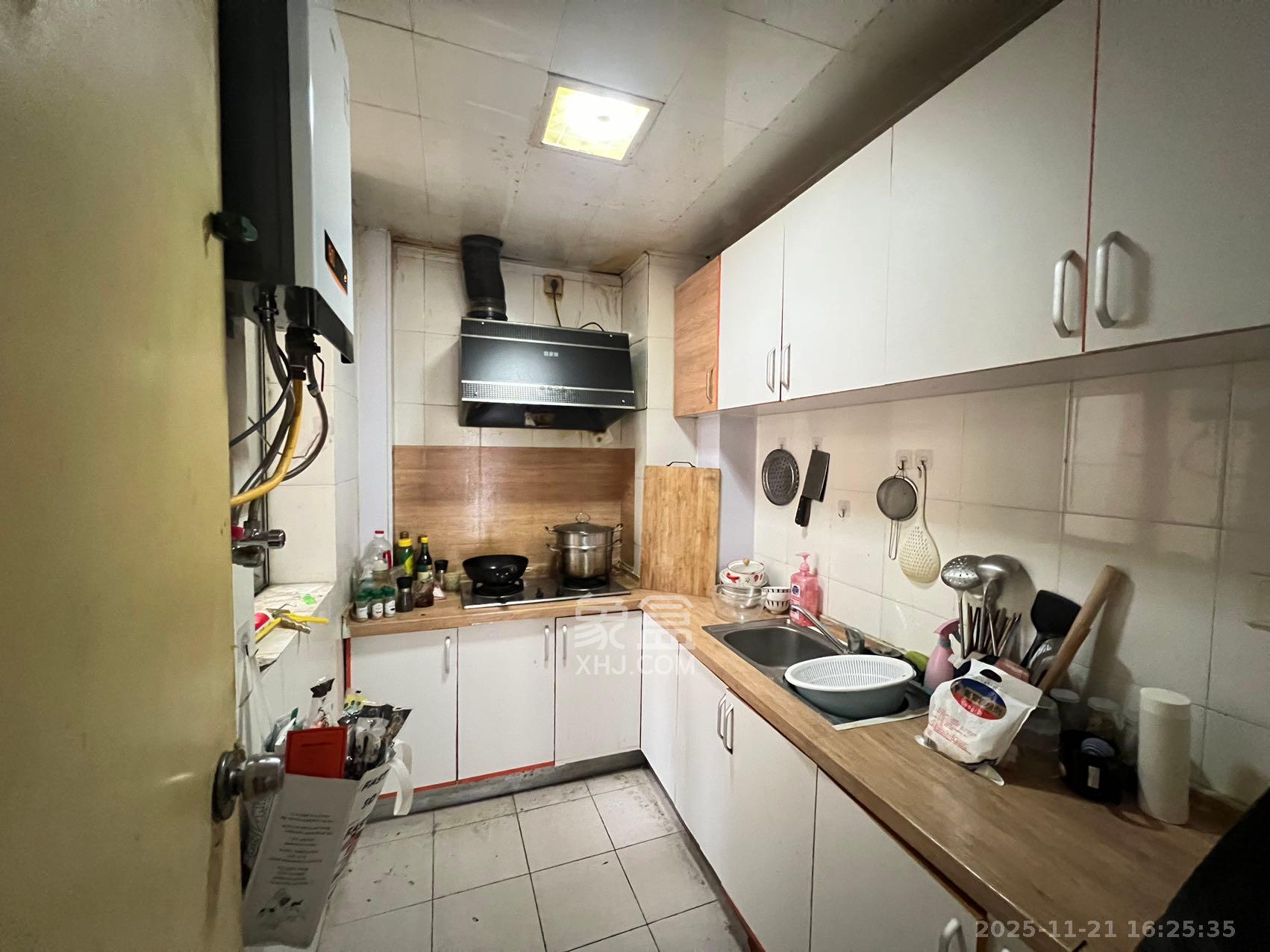 凯通国际城（凯通朝庭）  2室2厅1卫    1800.0元/月室内图