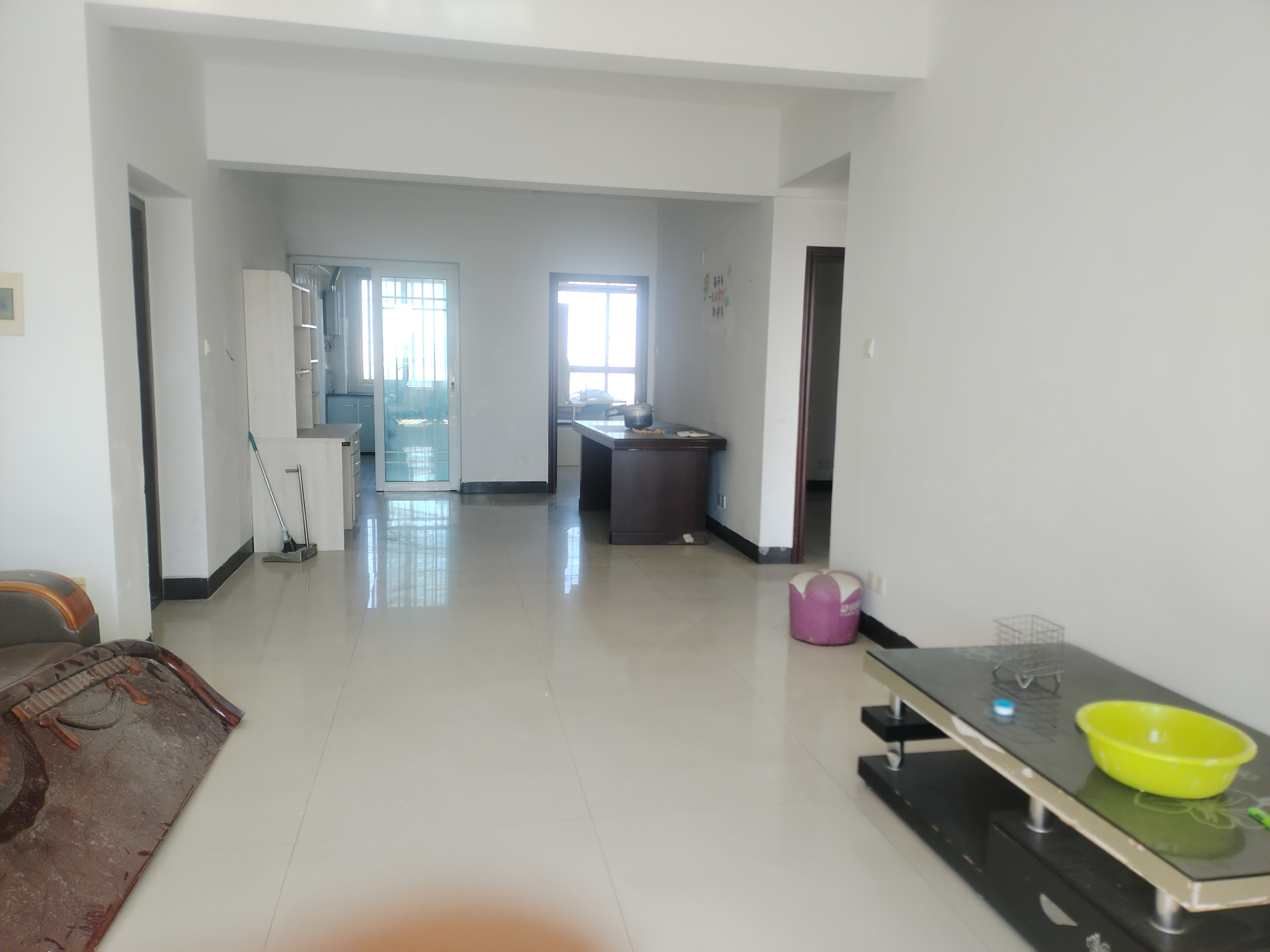 广成大厦 1室0厅0卫 1500.0元/月 广成大厦 1室0厅0卫 1500.0元/月室内图