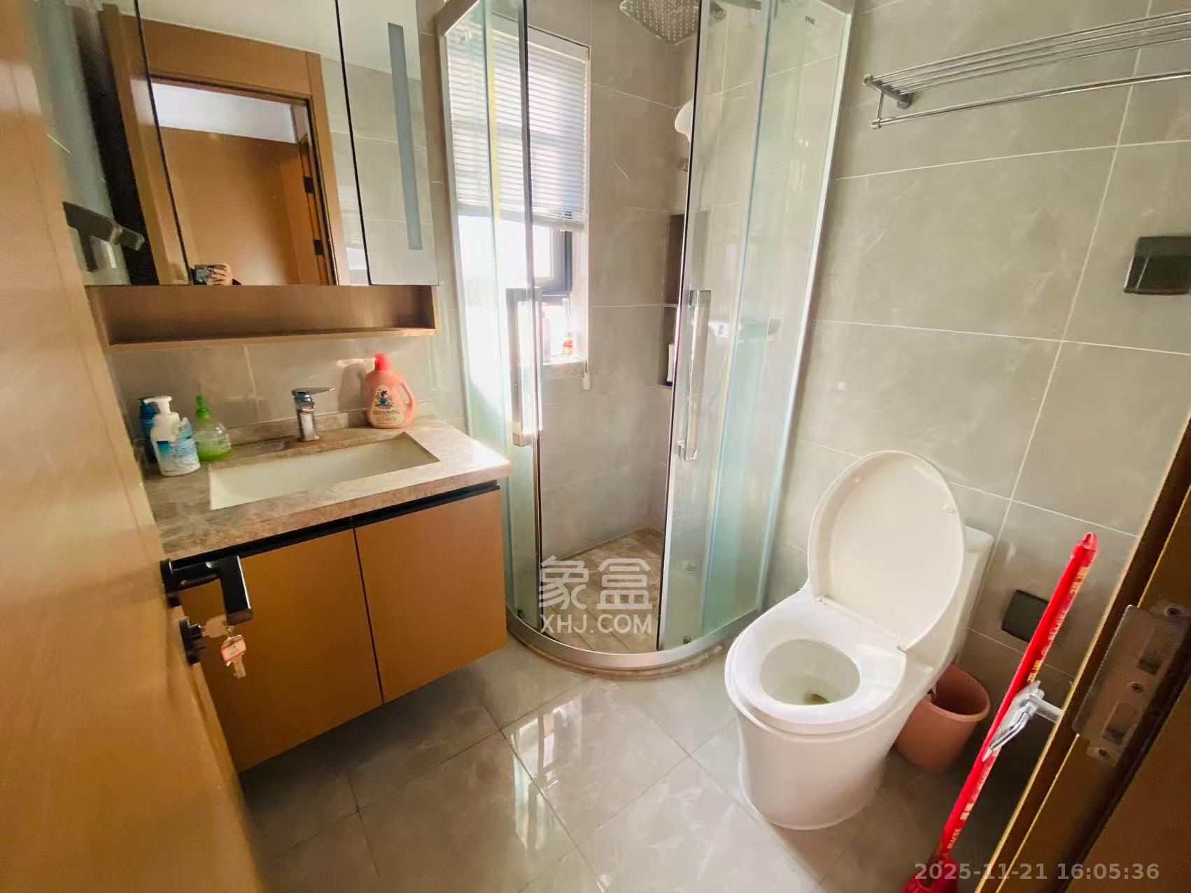 万科里金域国际 3室2厅2卫 4500.0元/月 万科里金域国际 3室2厅2卫 4500.0元/月室内图