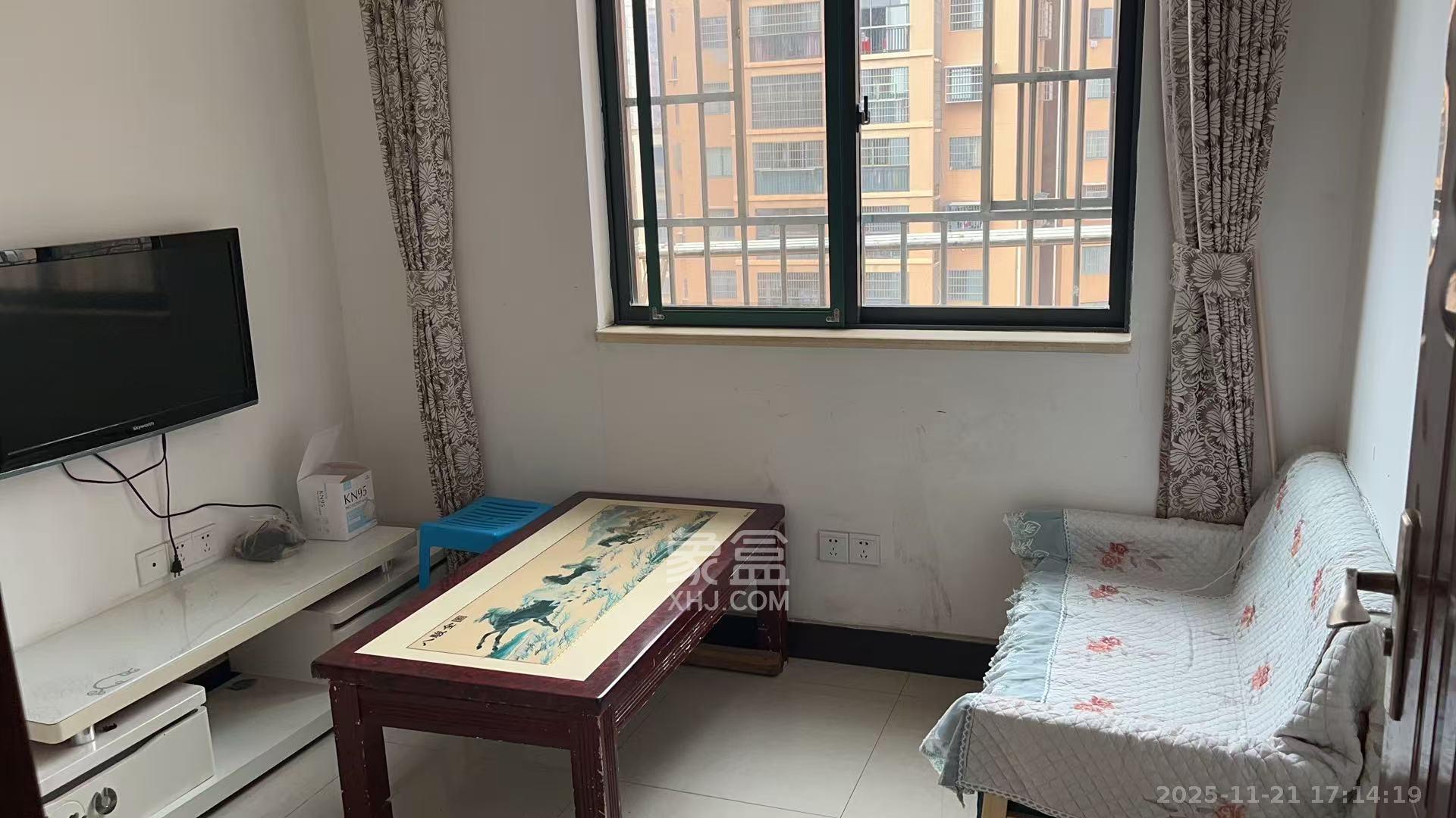 诚兴园 1室2厅1卫 1200.0元/月 诚兴园 1室2厅1卫 1200.0元/月室内图