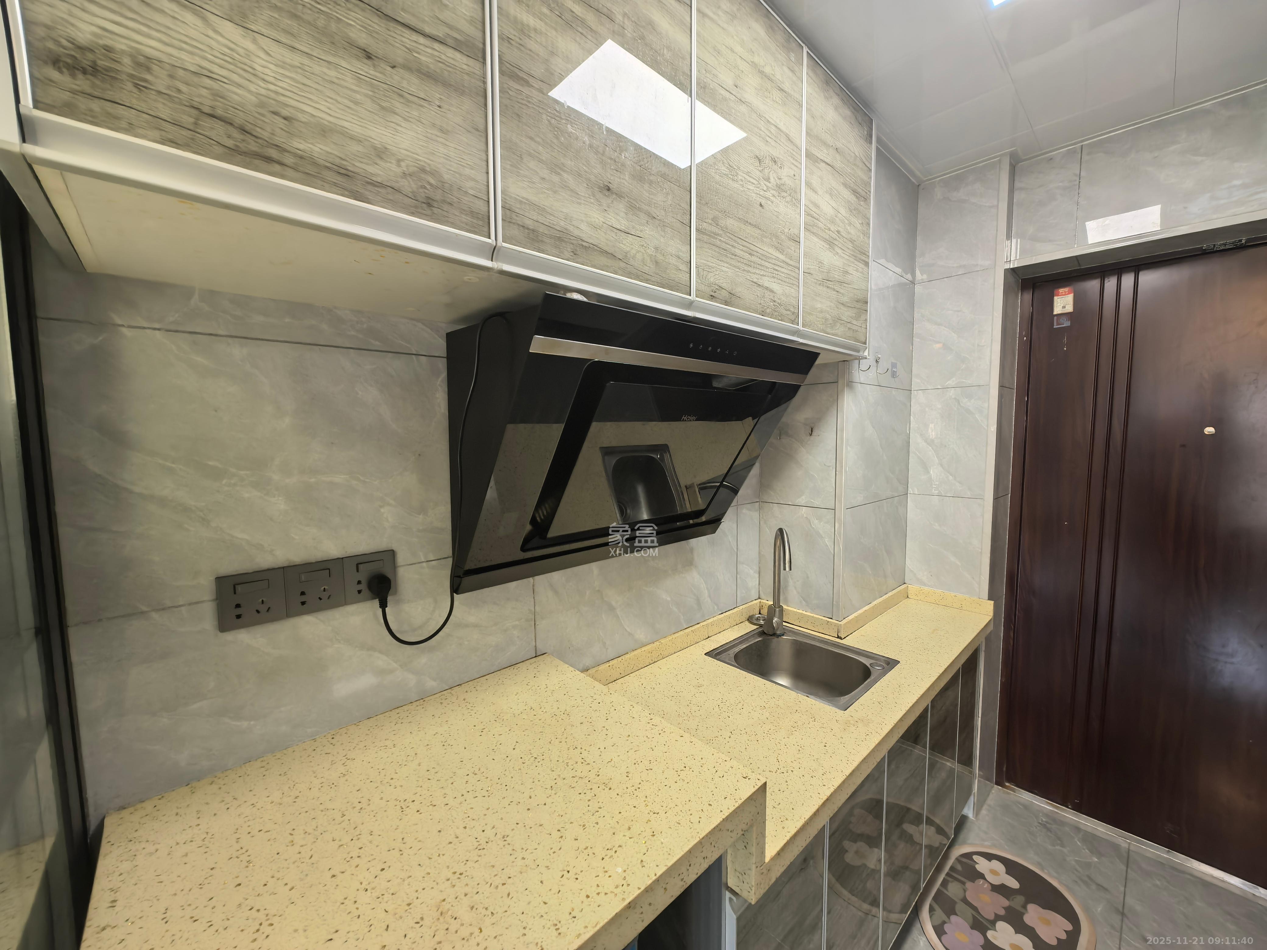 奥园城市天骄一期 1室1厅1卫 1600.0元/月 奥园城市天骄一期 1室1厅1卫 1600.0元/月室内图