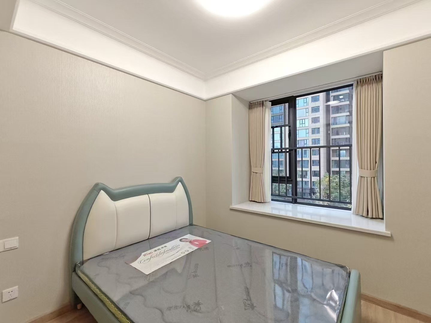 运达锦绣广场  3室2厅2卫    3800.0元/月户型图