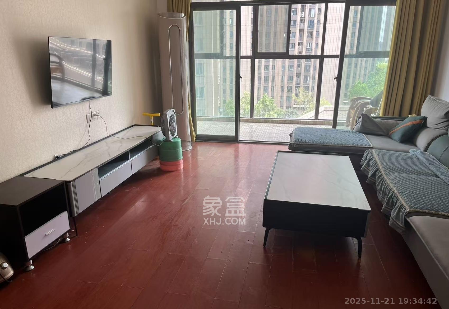 万树丹堤 3室2厅2卫 2600.0元/月 万树丹堤 3室2厅2卫 2600.0元/月室内图