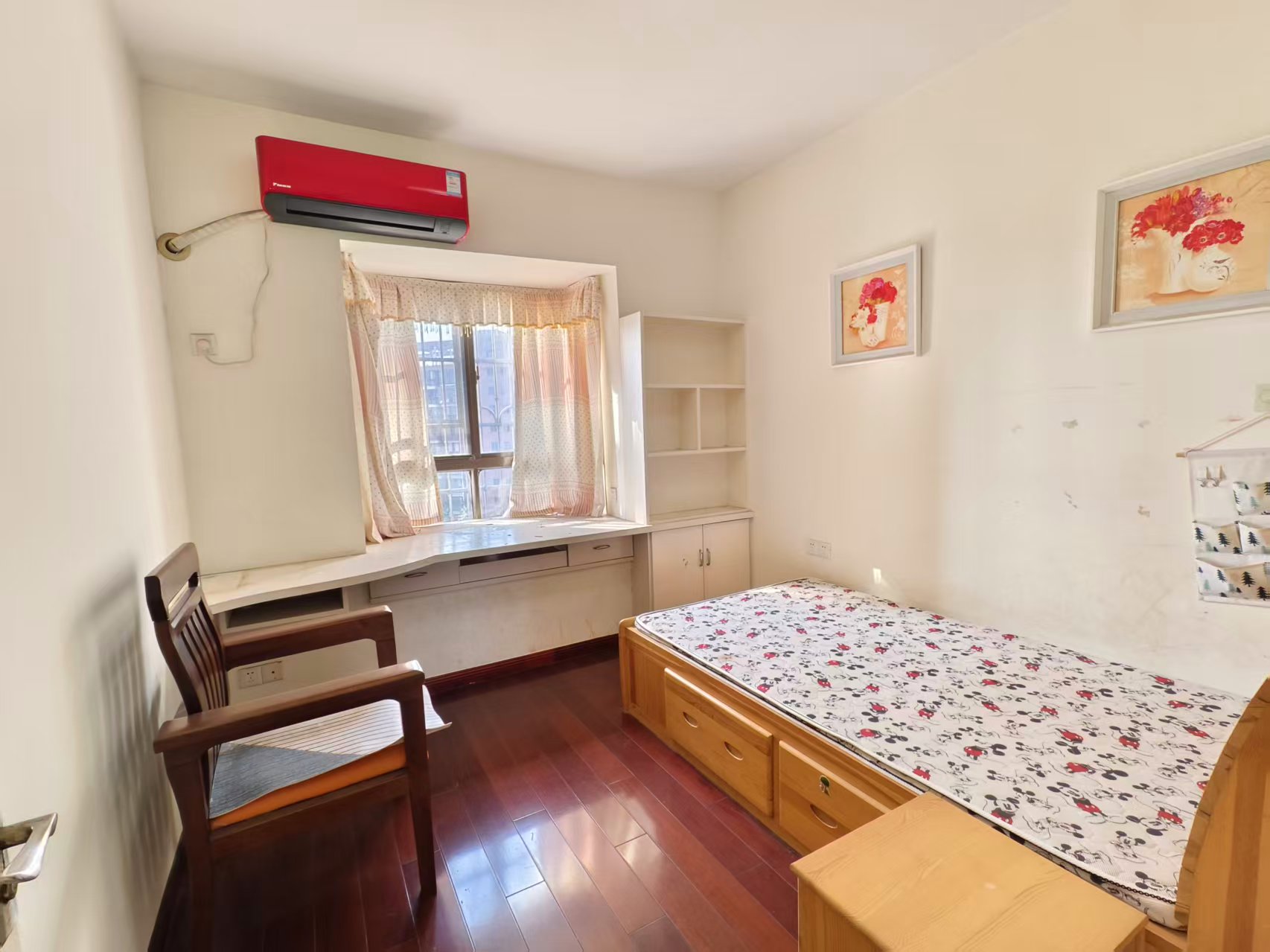 景秀名园  3室2厅2卫    42.0万室内图