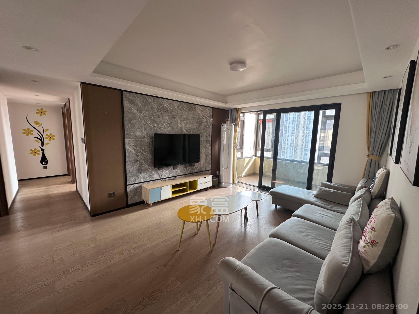 万科金域蓝湾  1室0厅0卫    3800.0元/月