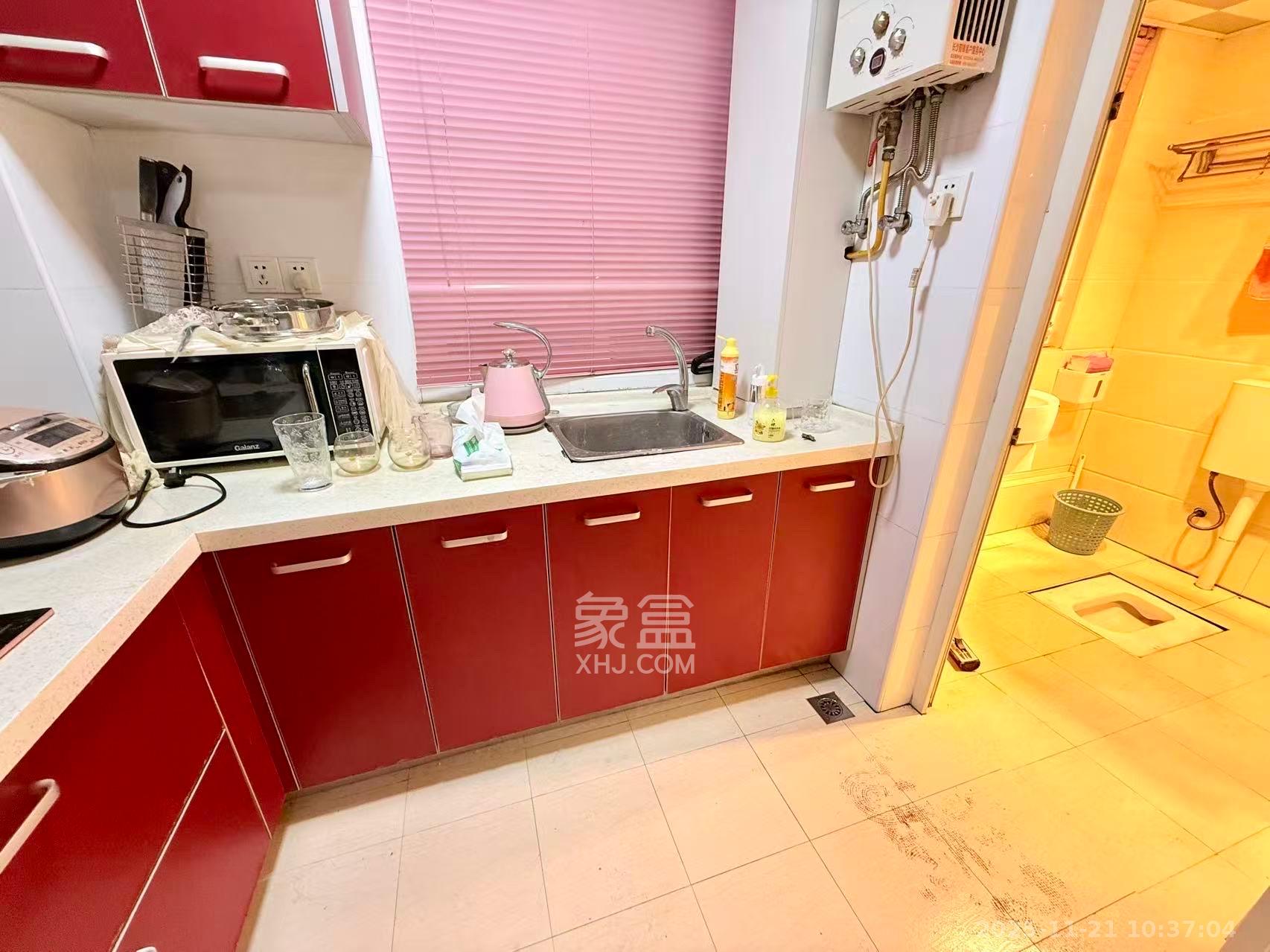 月湖兰庭  1室1厅1卫    1700.0元/月室内图