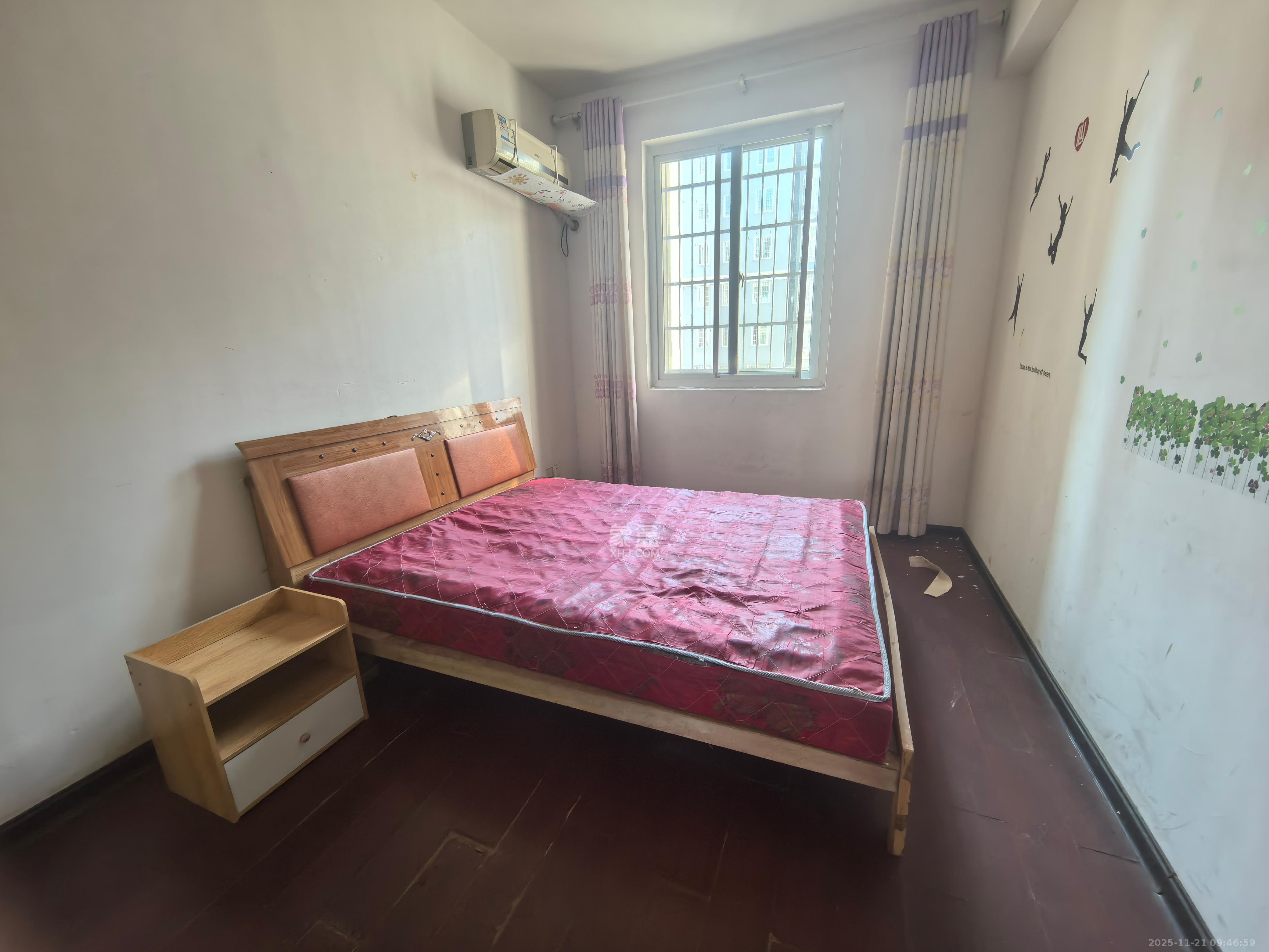 泰禹家园(彩云之翼家园一期、二期、三期) 3室2厅1卫 1700.0元/月 泰禹家园(彩云之翼家园一期、二期、三期) 3室2厅1卫 1700.0元/月室内图