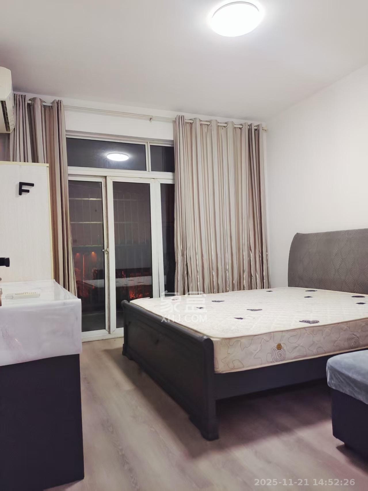 东业苹果社区 2室2厅1卫 1500.0元/月 东业苹果社区 2室2厅1卫 1500.0元/月室内图