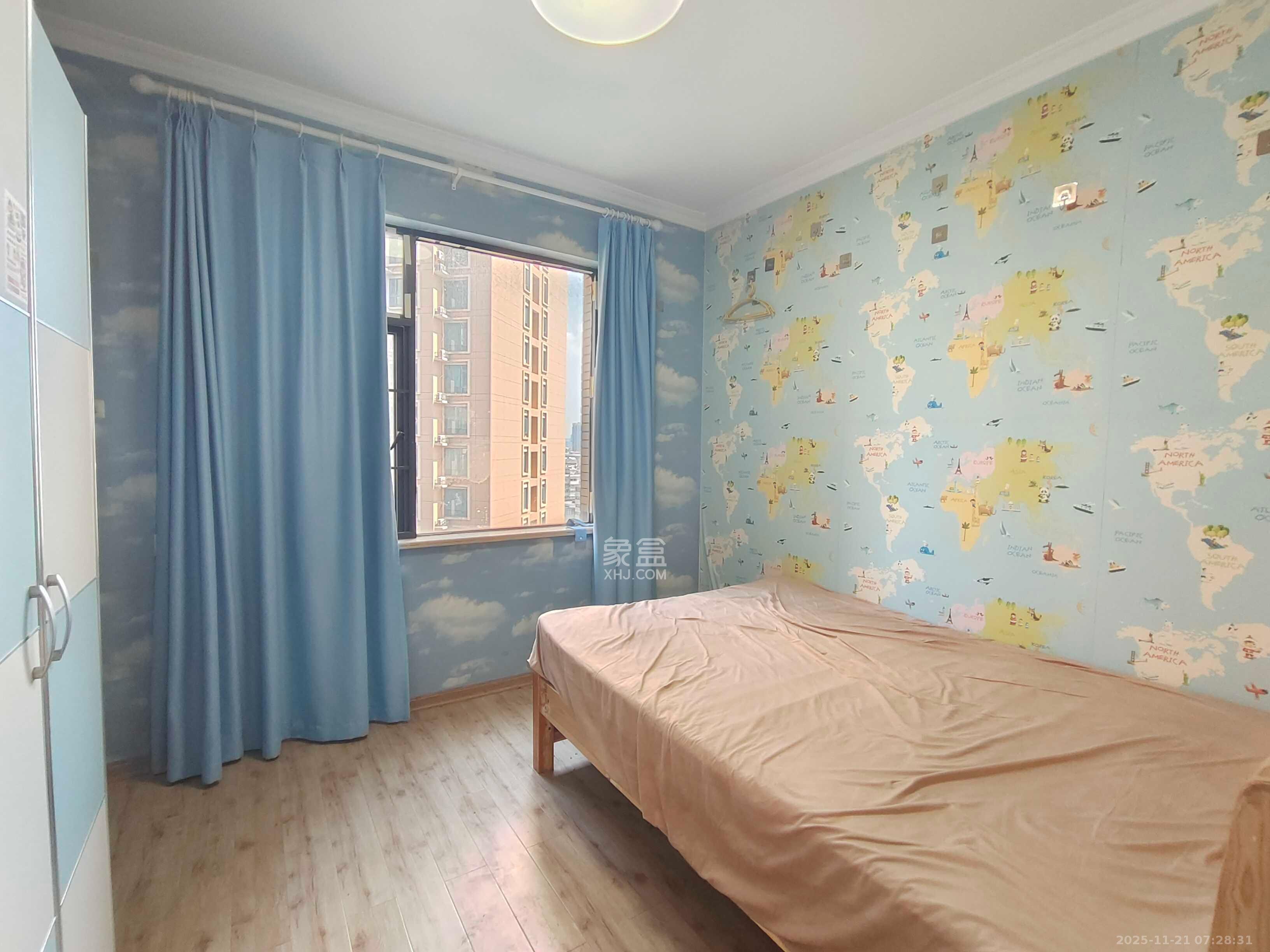 融圣国际 3室1厅2卫 3500.0元/月 融圣国际 3室1厅2卫 3500.0元/月室内图