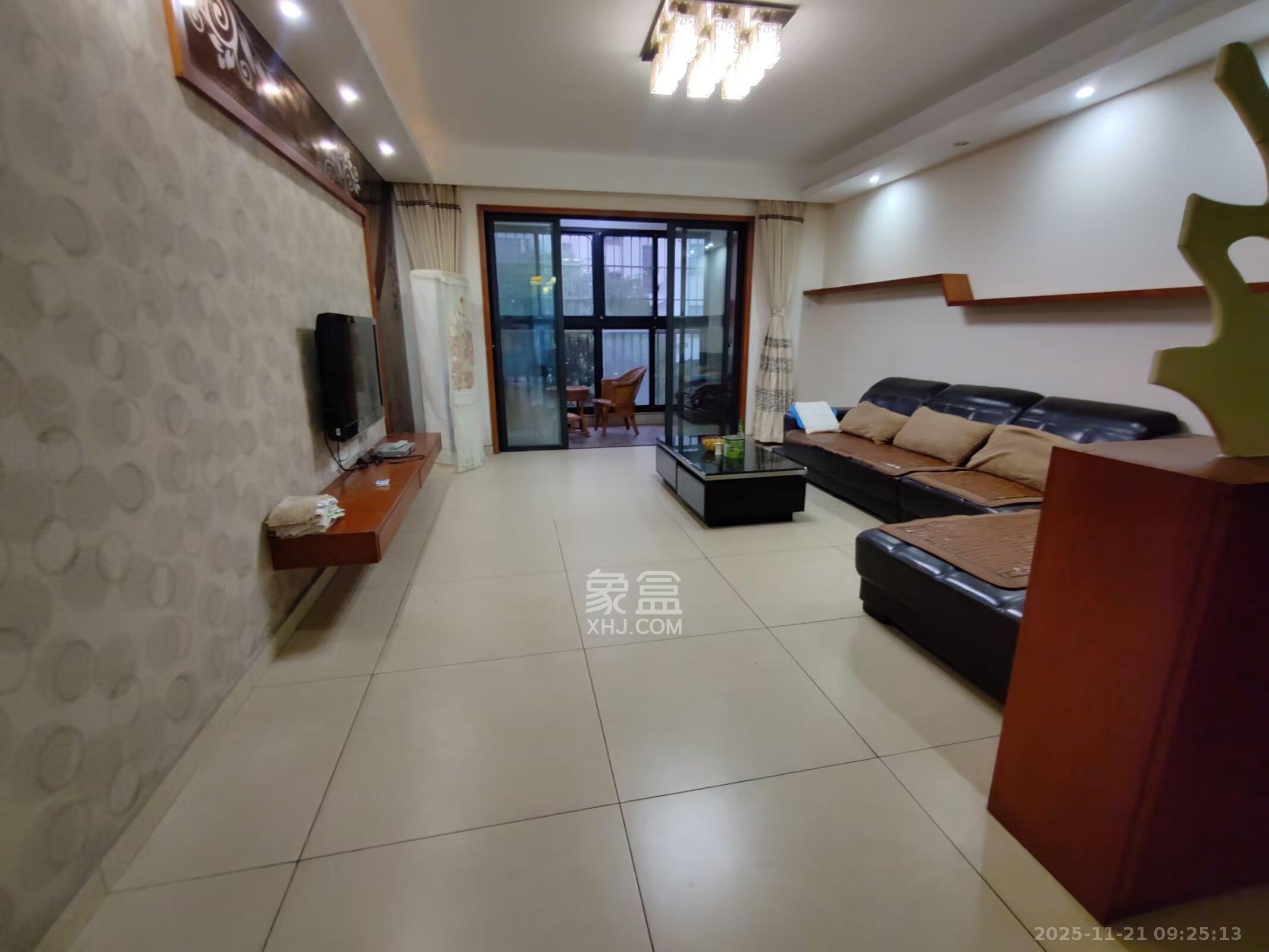 鹏基诺亚山林  1室0厅0卫    2200.0元/月