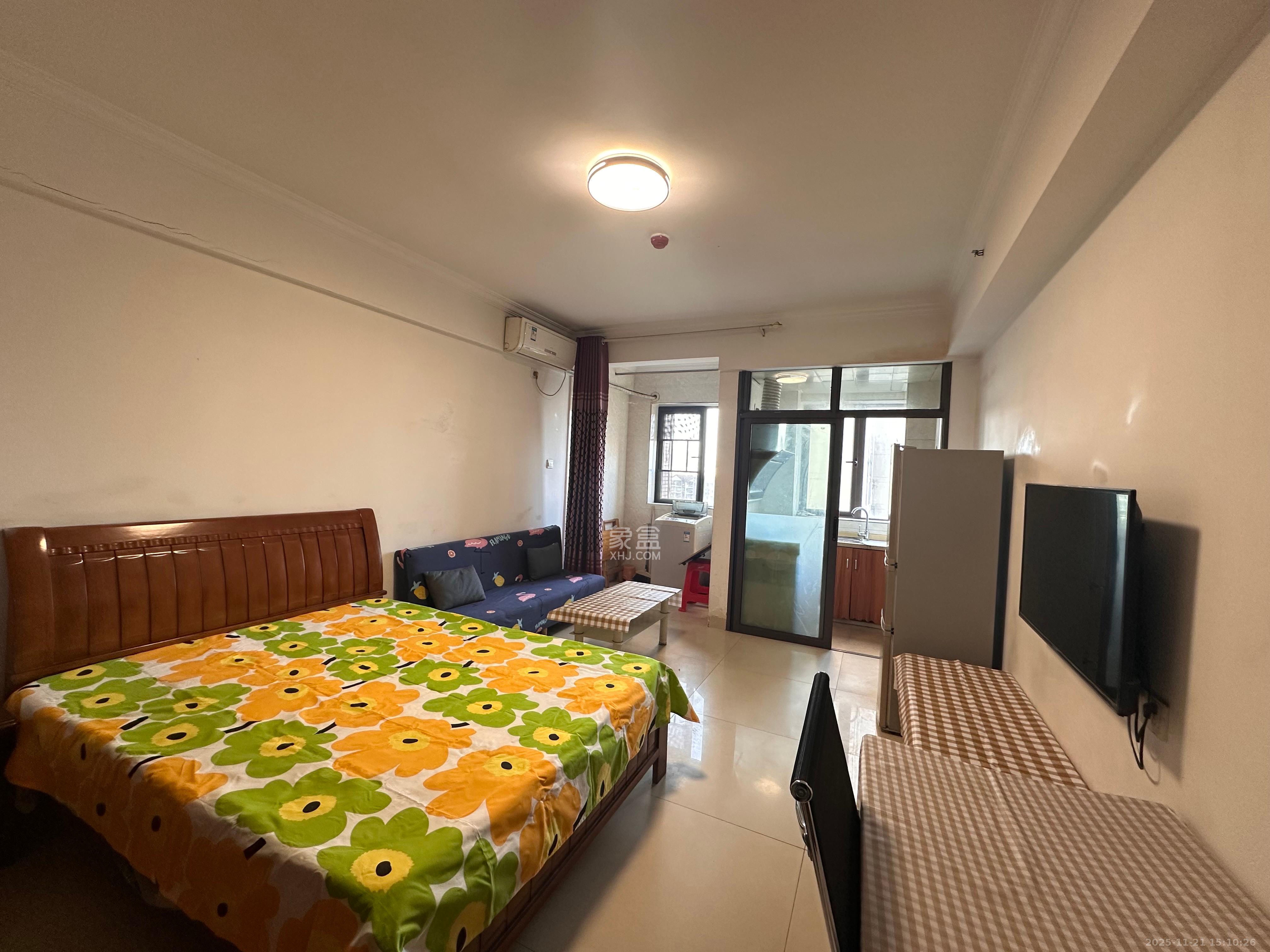 同鑫家园 1室1厅1卫 1300.0元/月 同鑫家园 1室1厅1卫 1300.0元/月室内图