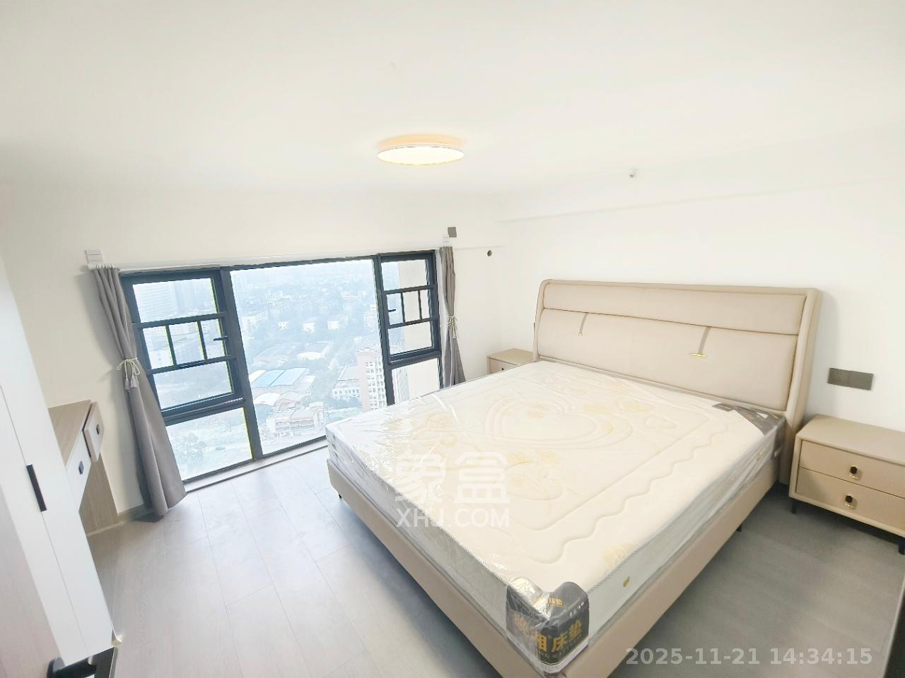 振业城三期  2室2厅1卫    2300.0元/月室内图