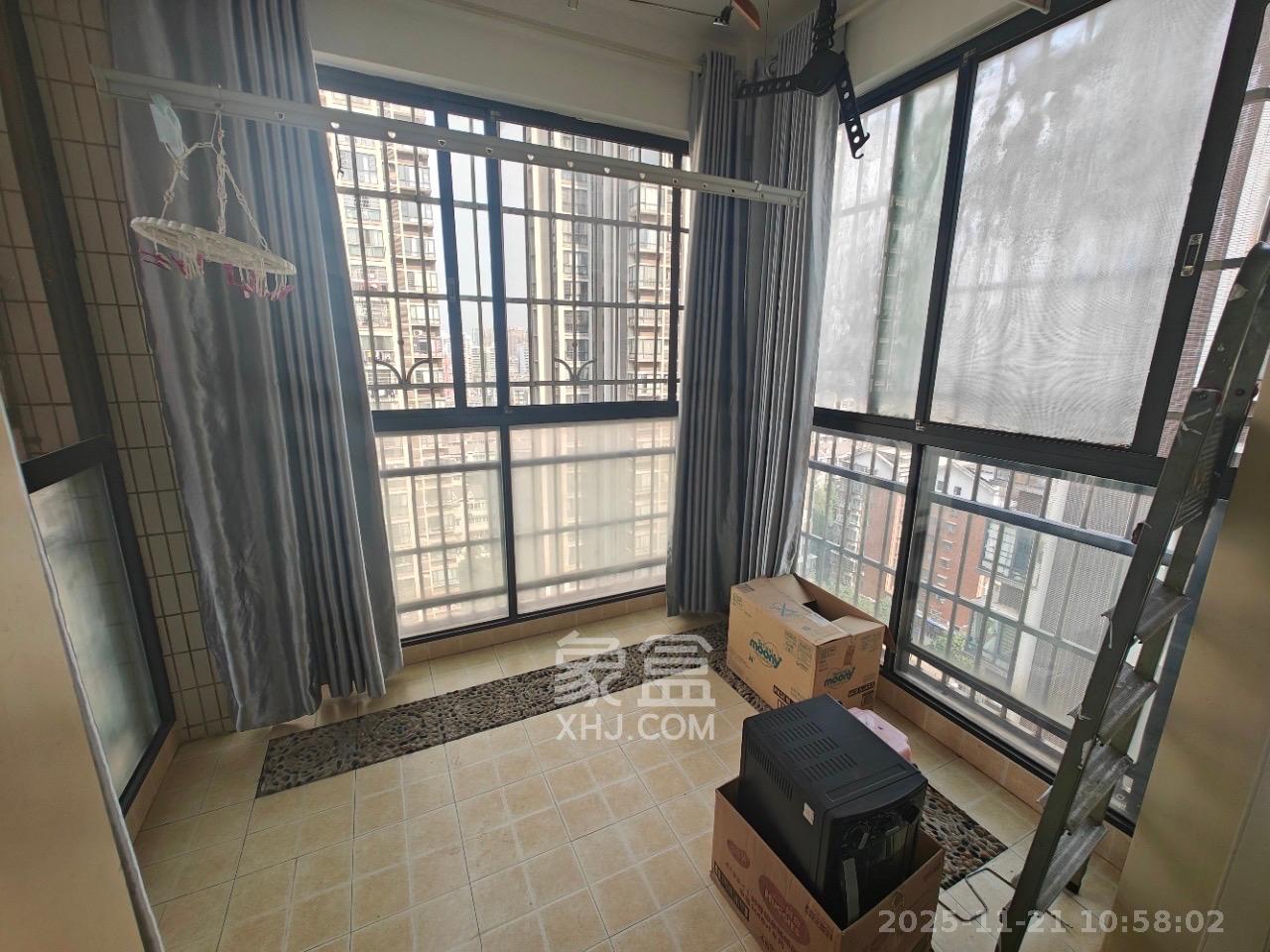 尚东紫郡  3室2厅1卫    2900.0元/月室内图