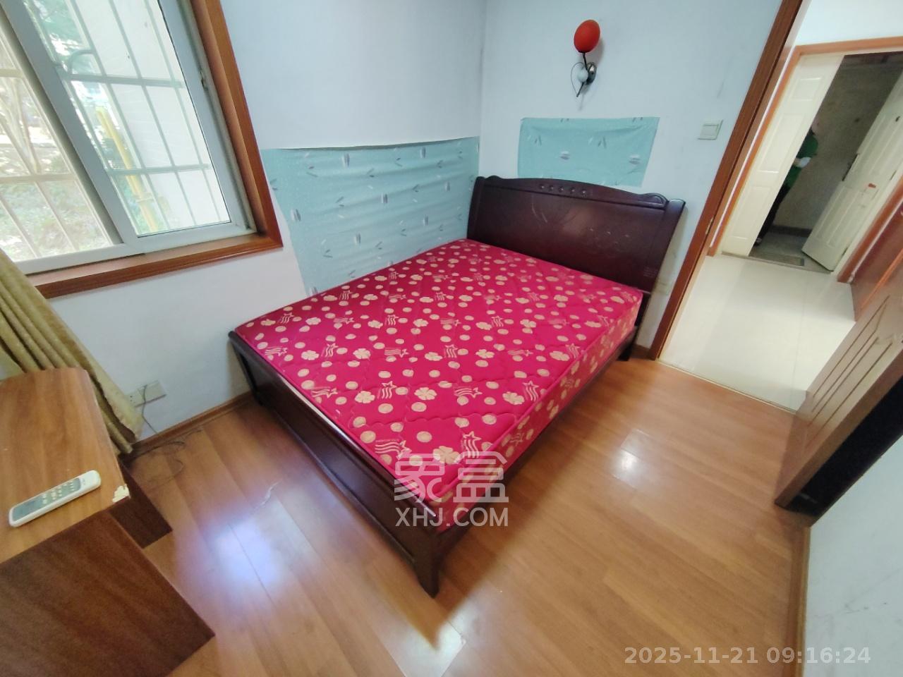 长房西郡 2室2厅1卫 1700.0元/月 长房西郡 2室2厅1卫 1700.0元/月室内图