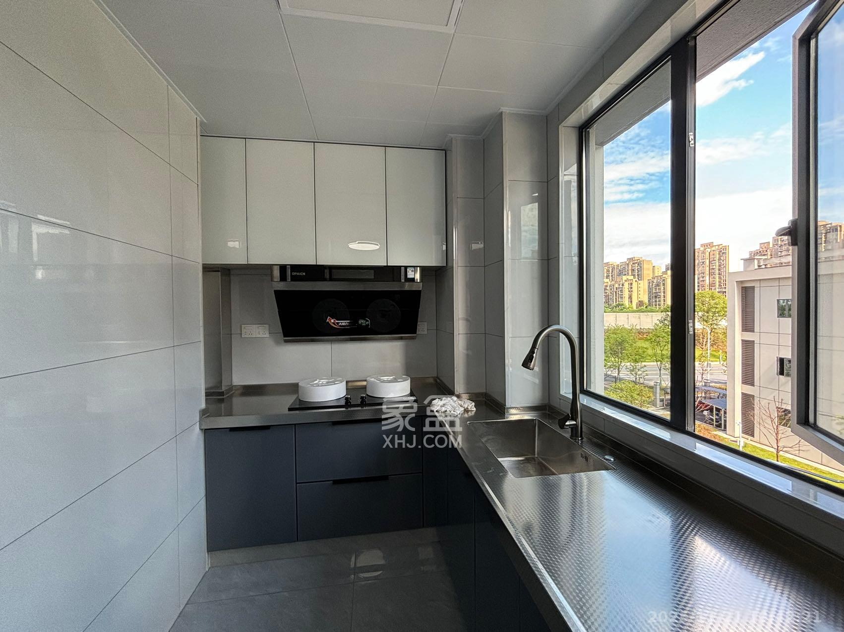 旭日嘉苑 2室1厅1卫 2500.0元/月 旭日嘉苑 2室1厅1卫 2500.0元/月室内图