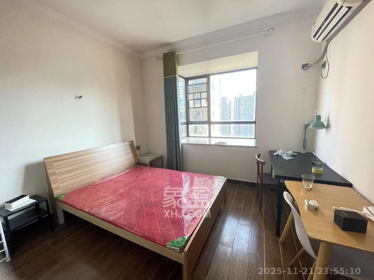 润芳园  1室2厅1卫    1800.0元/月室内图