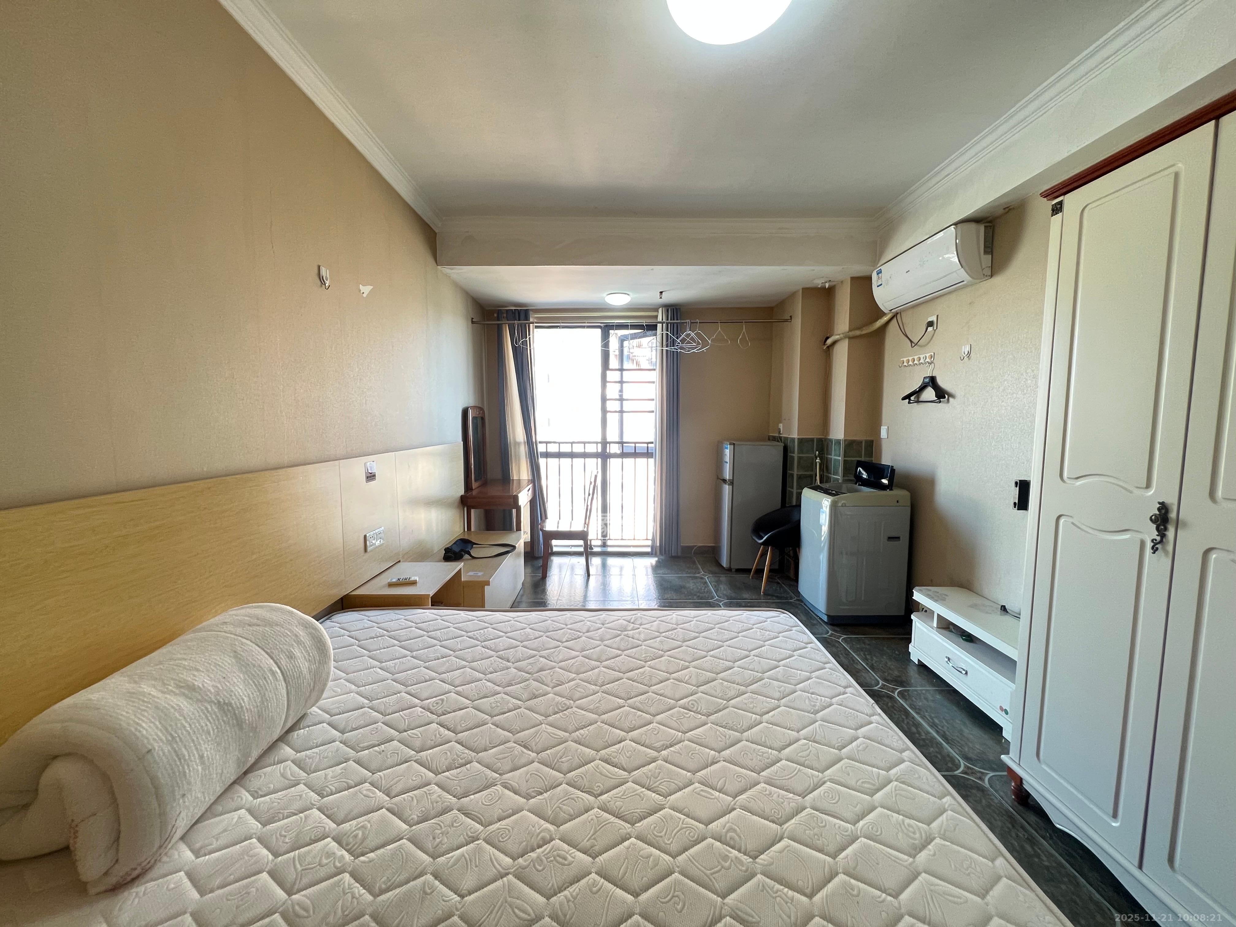 佳兴国际汇 1室1厅1卫 1300.0元/月 佳兴国际汇 1室1厅1卫 1300.0元/月室内图