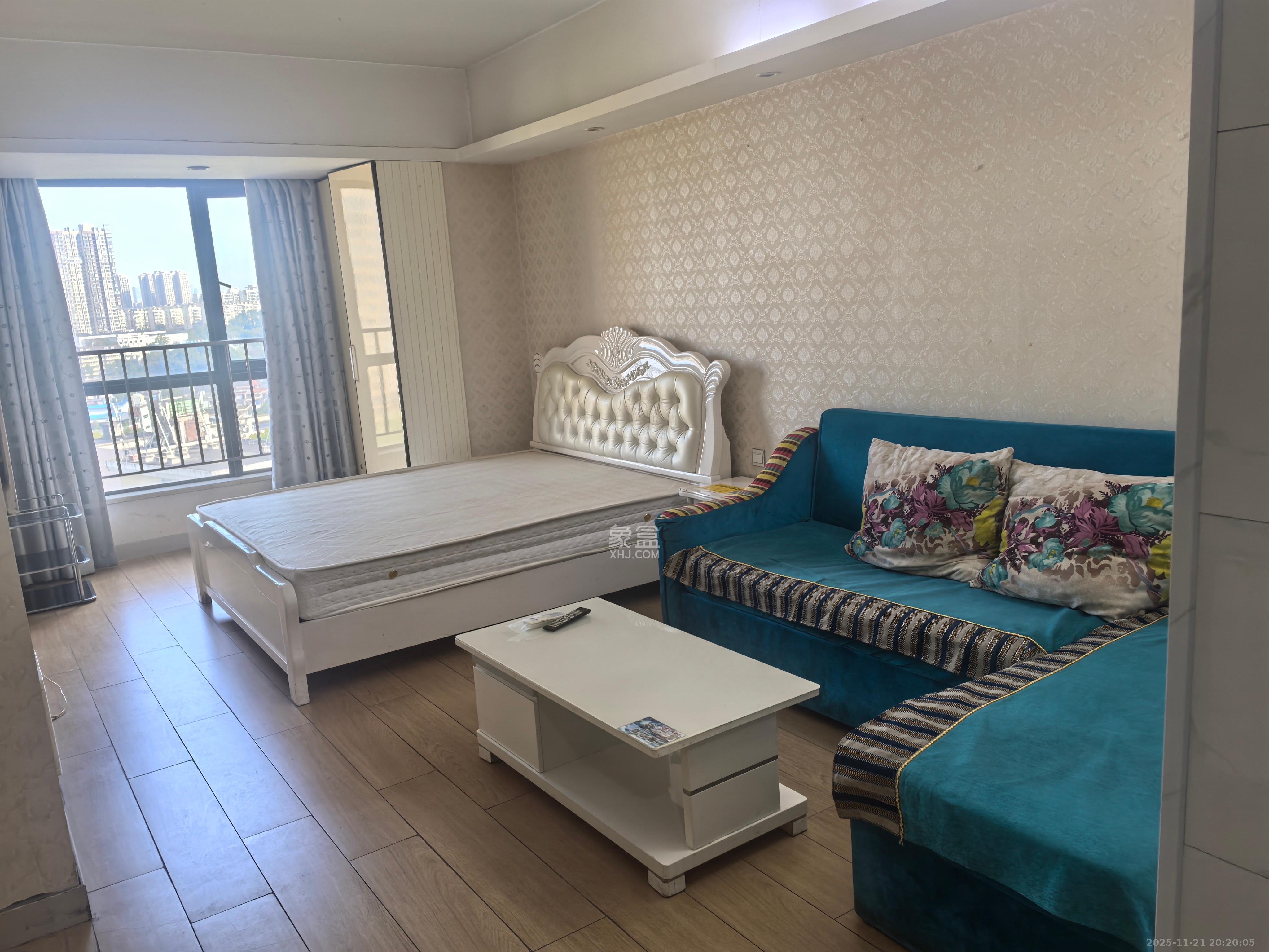 德思勤城市广场（宝格丽公寓）  1室1厅1卫    1500.0元/月