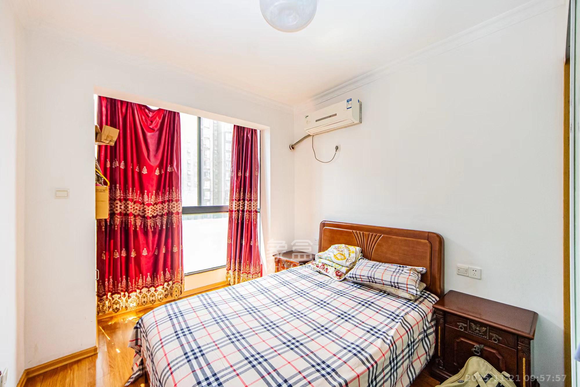 湘江世纪城星江苑  2室2厅1卫    1900.0元/月室内图