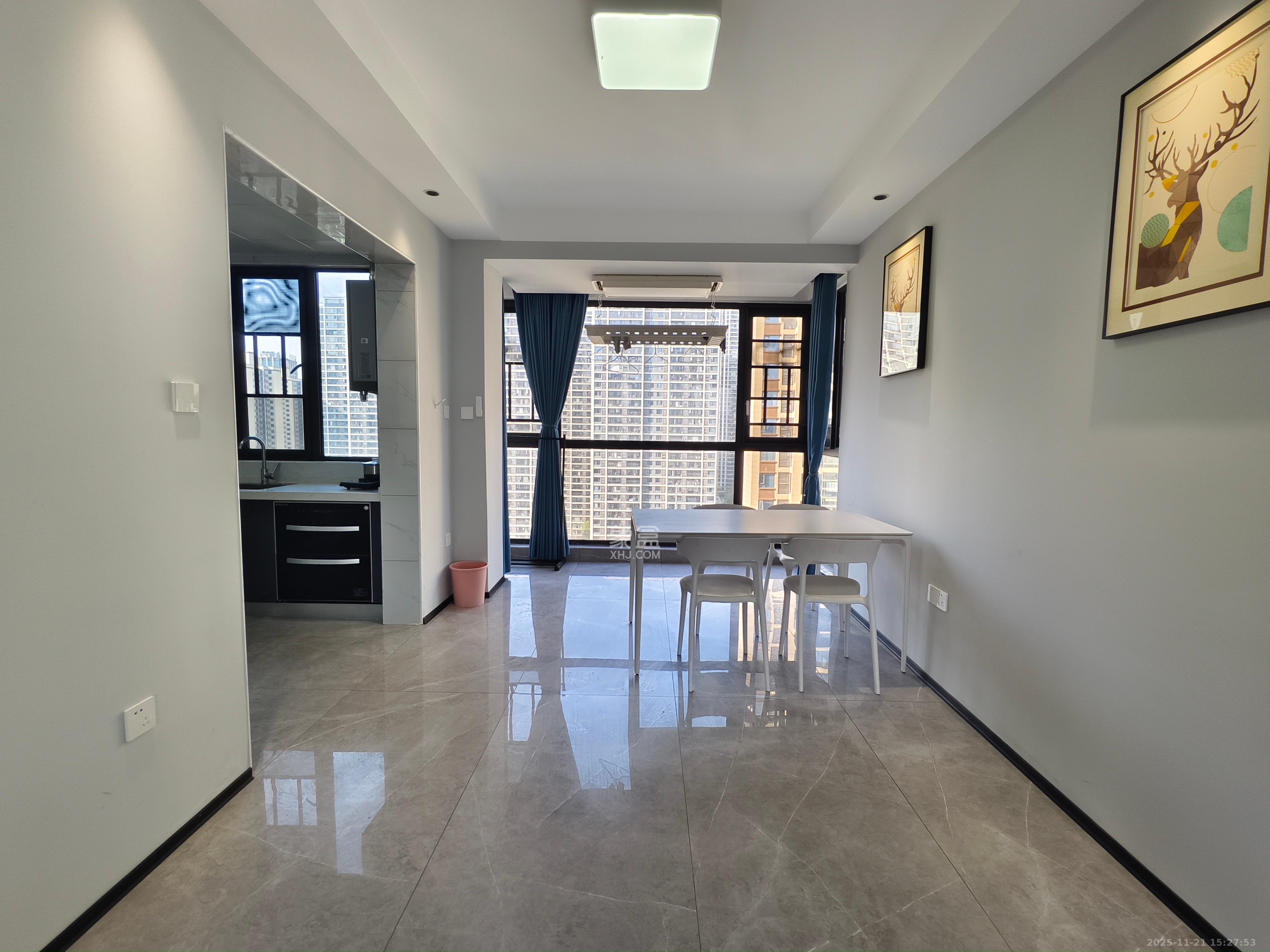 世茂璀璨天城 4室2厅2卫 4000.0元/月 世茂璀璨天城 4室2厅2卫 4000.0元/月室内图