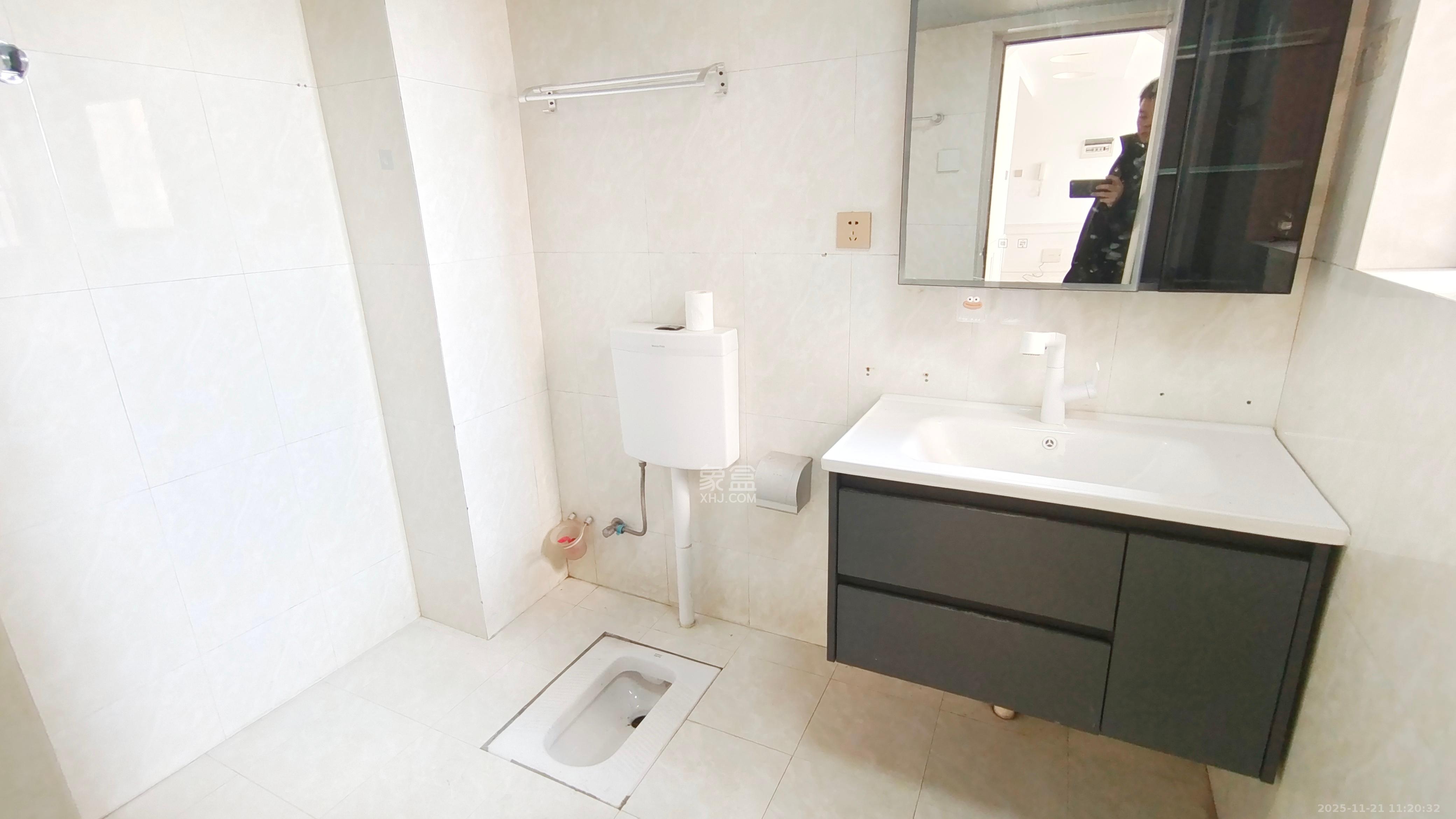 东玺门 3室2厅1卫 3000.0元/月 东玺门 3室2厅1卫 3000.0元/月室内图