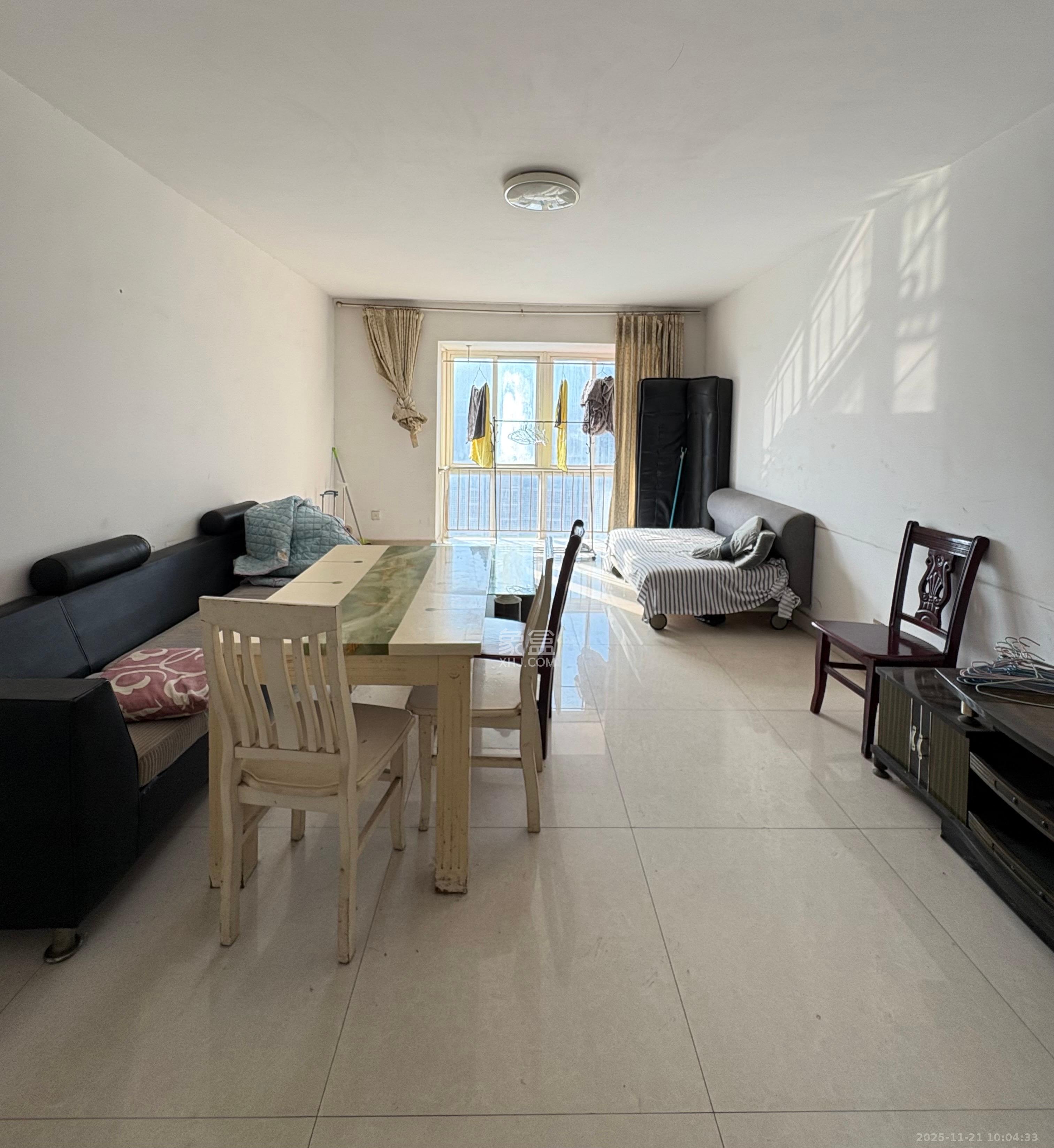 圣力华苑 1室2厅2卫 1650.0元/月 圣力华苑 1室2厅2卫 1650.0元/月室内图