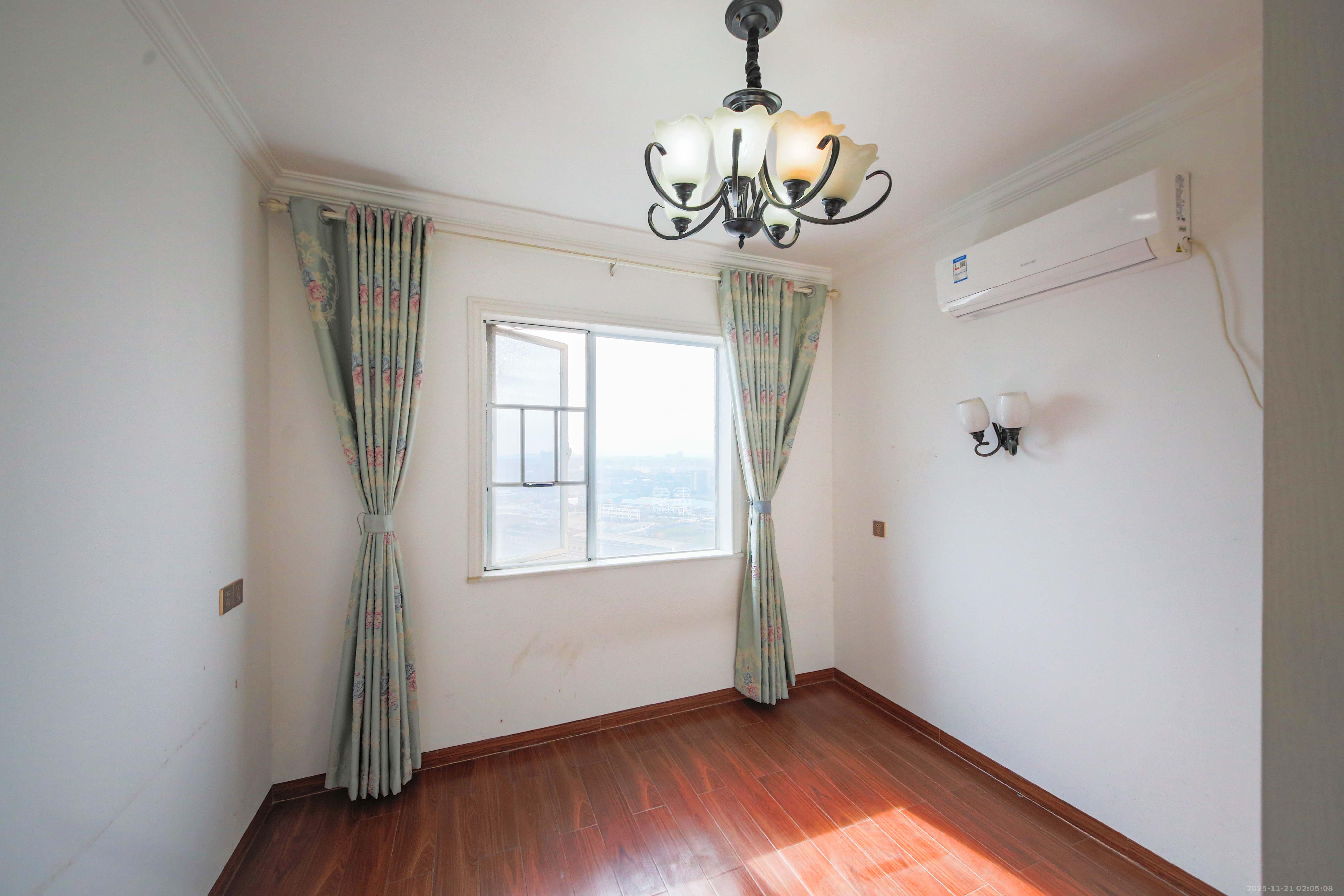 才子嘉都 3室2厅1卫 69.8万 才子嘉都 3室2厅1卫 69.8万卧室