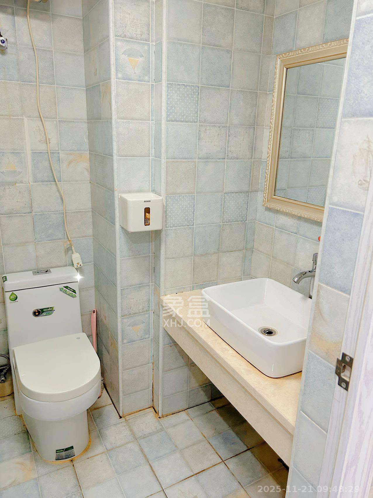 华润五彩城 1室1厅1卫 1250.0元/月 华润五彩城 1室1厅1卫 1250.0元/月室内图