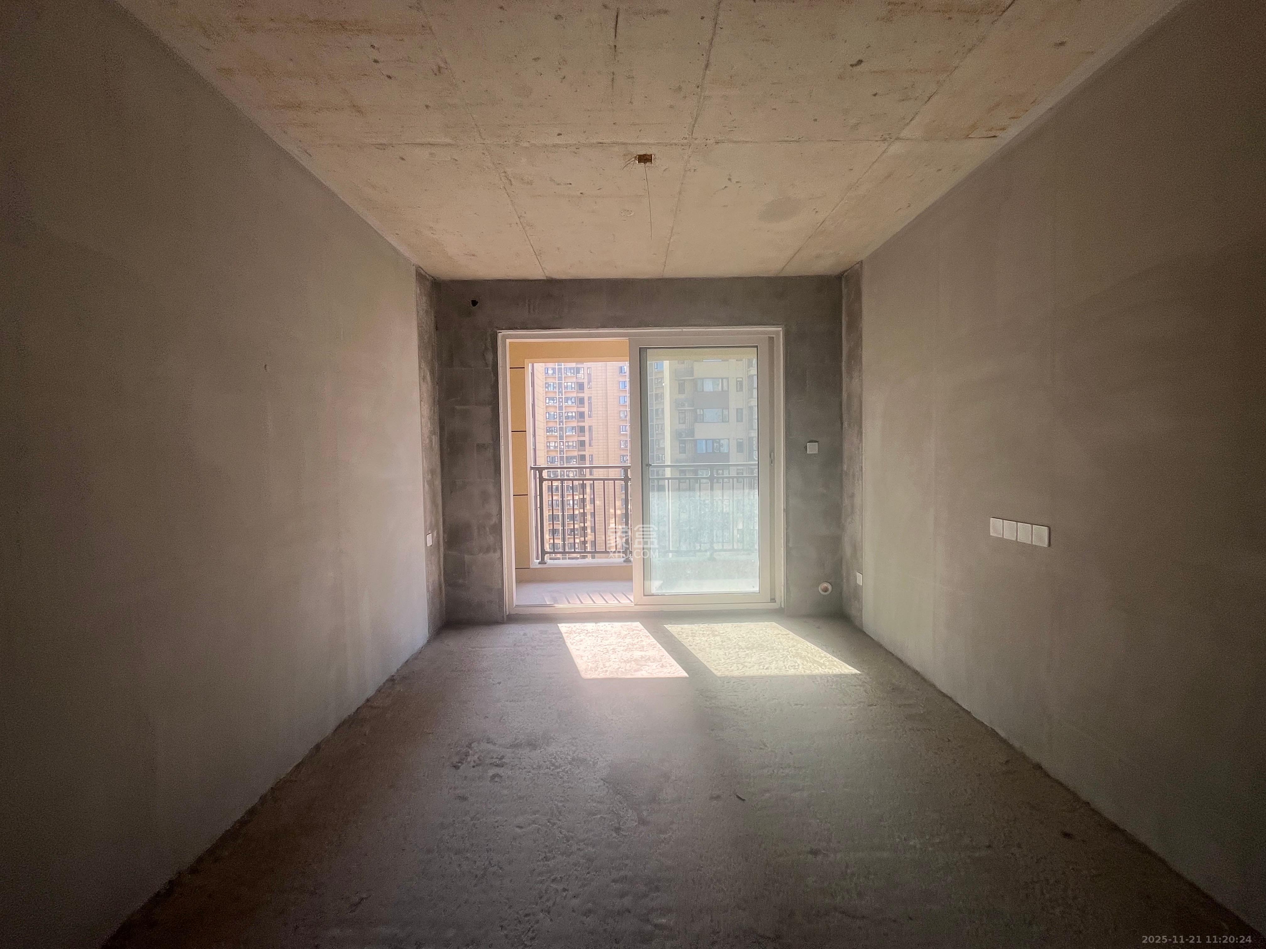 保利香槟国际  2室1厅1卫    700.0元/月