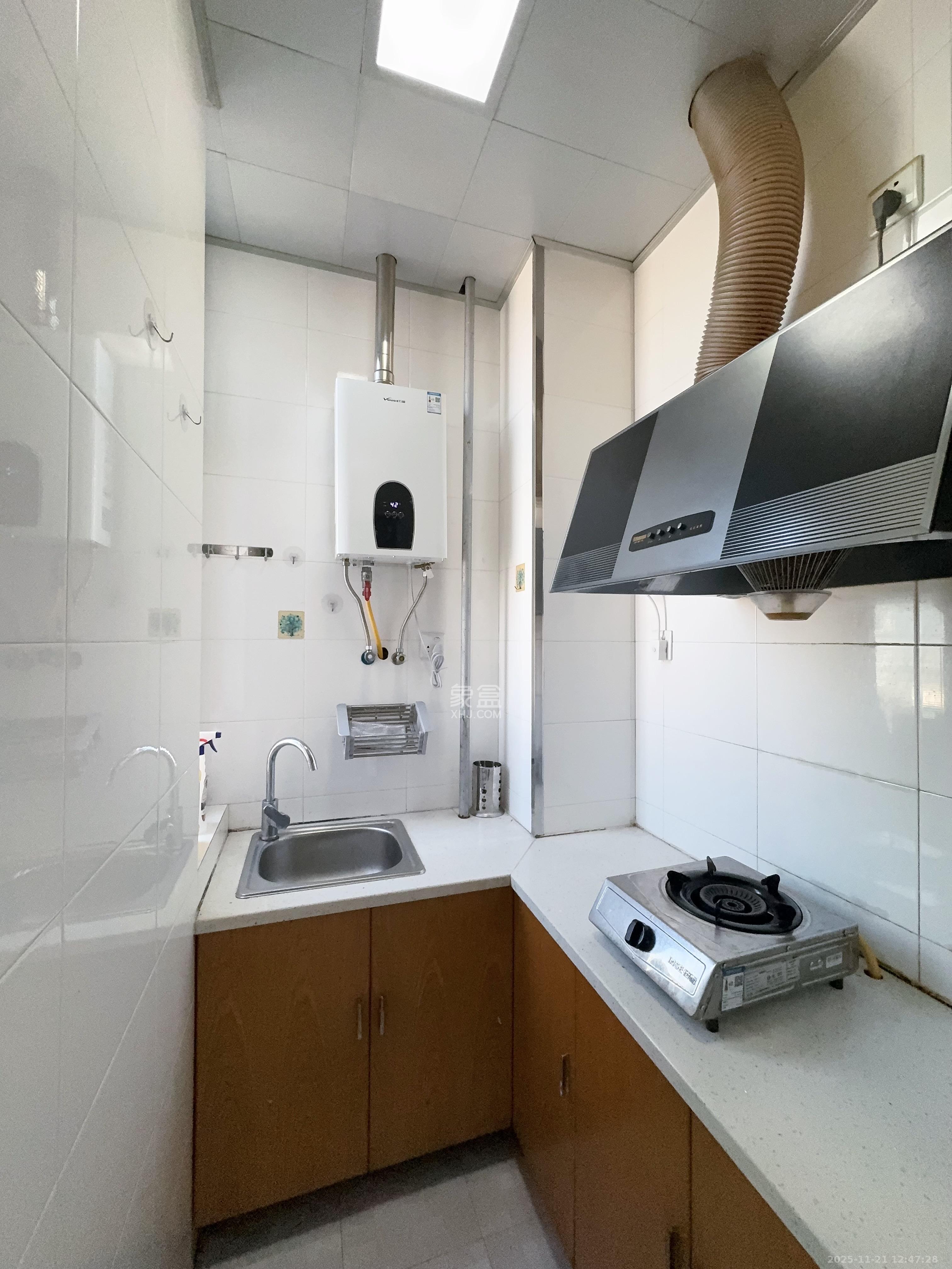 博林金谷 1室1厅1卫 1350.0元/月 博林金谷 1室1厅1卫 1350.0元/月室内图