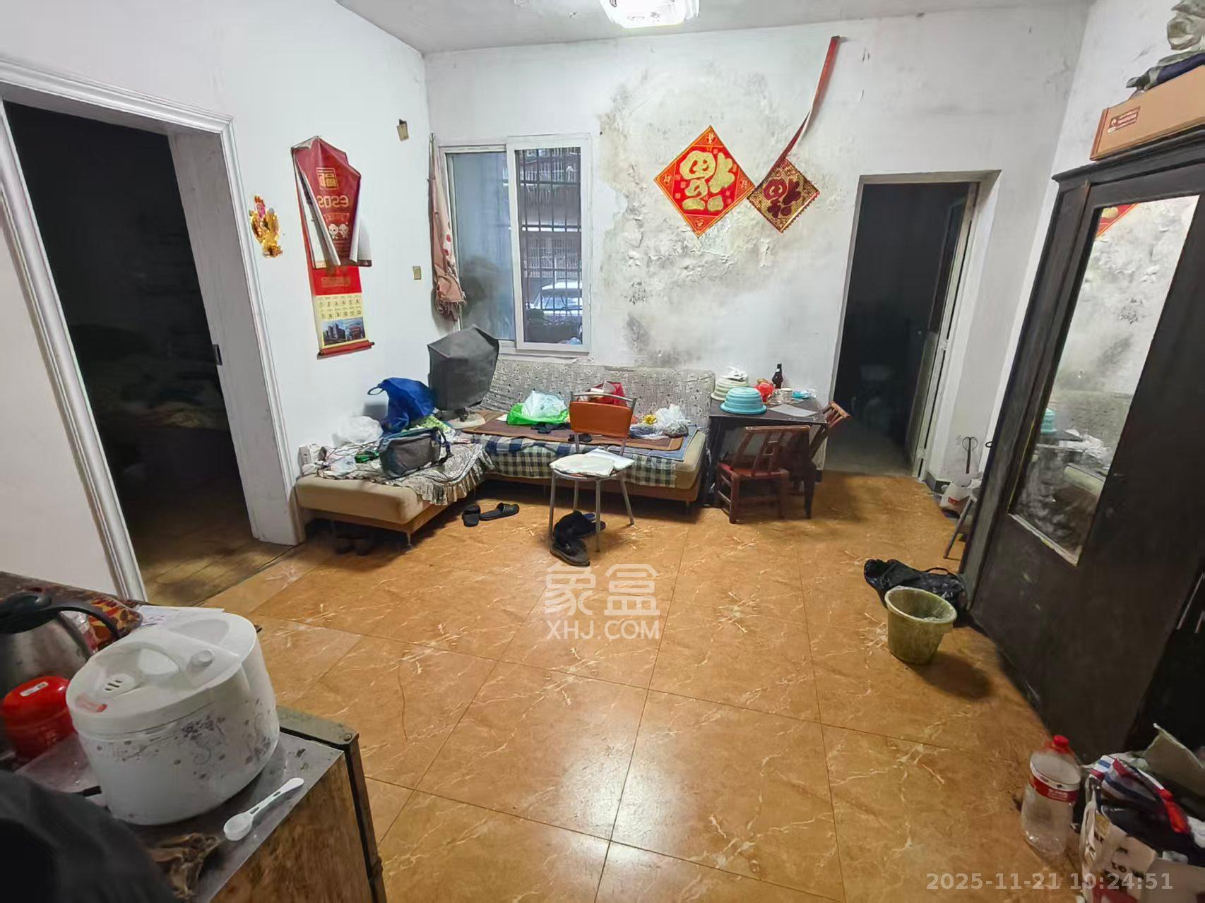 长坡社区 1室1厅1卫 1300.0元/月 长坡社区 1室1厅1卫 1300.0元/月室内图