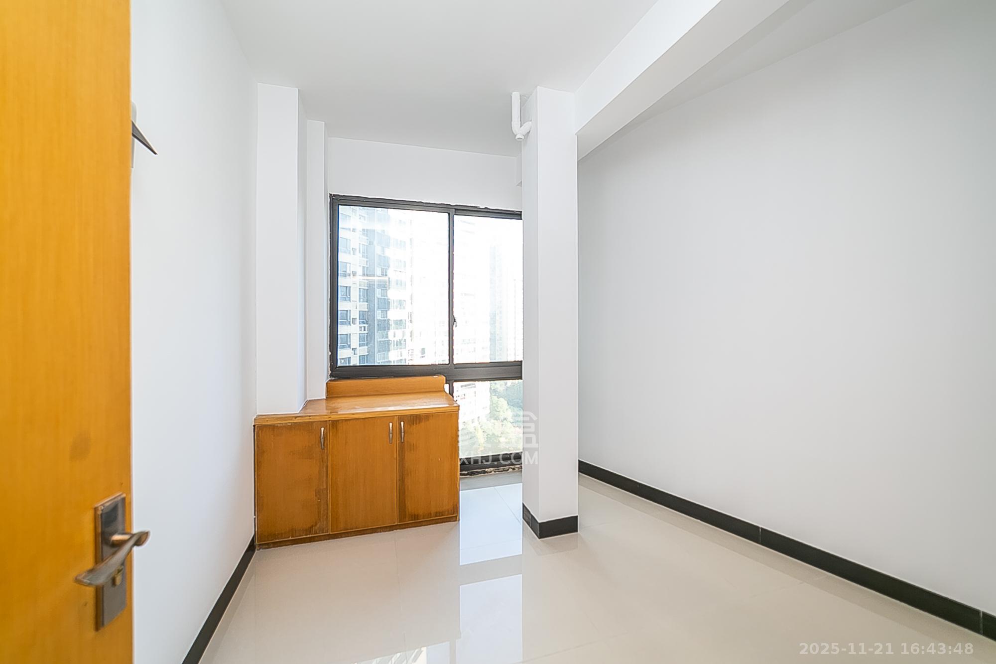 通用时代国际社区 3室2厅1卫 92.0万 通用时代国际社区 3室2厅1卫 92.0万卧室