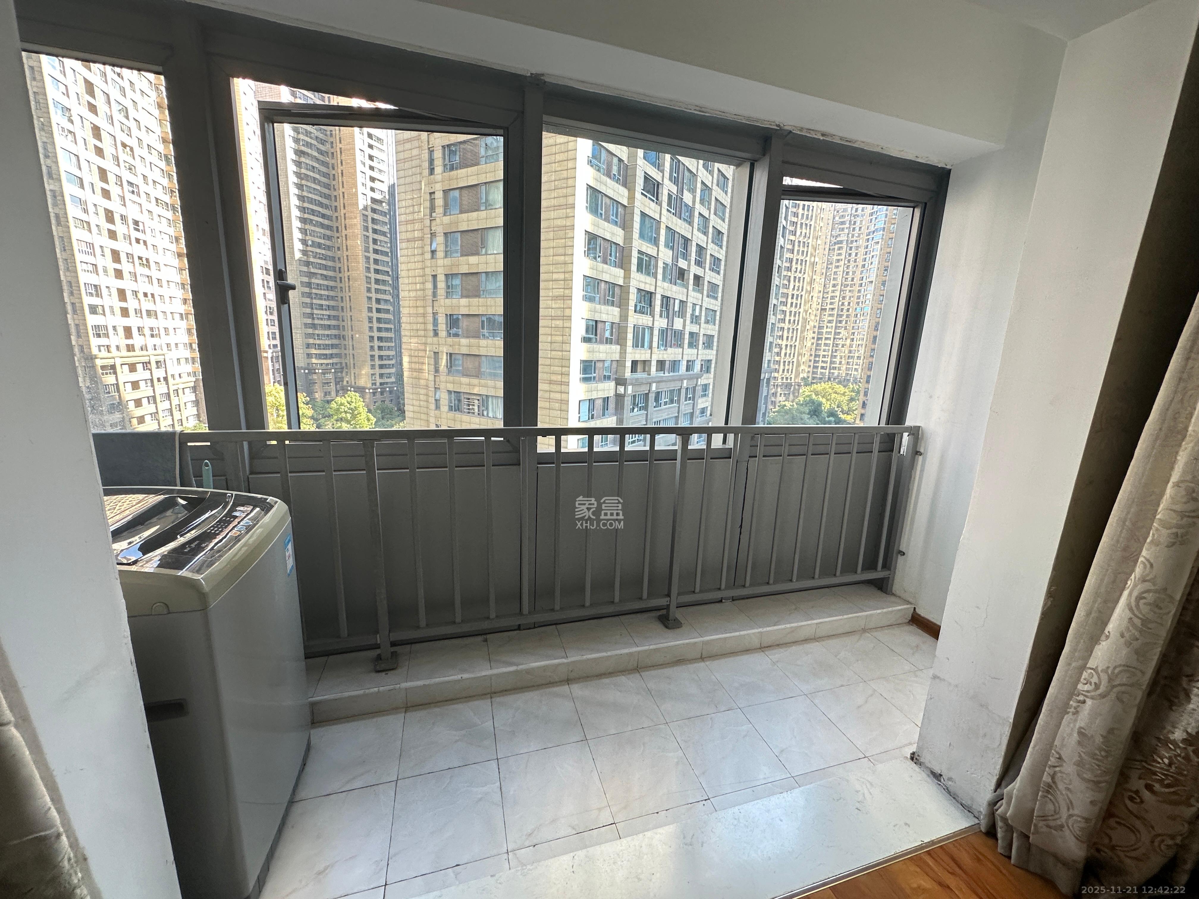 保利国际广场 1室0厅0卫 1900.0元/月 保利国际广场 1室0厅0卫 1900.0元/月室内图