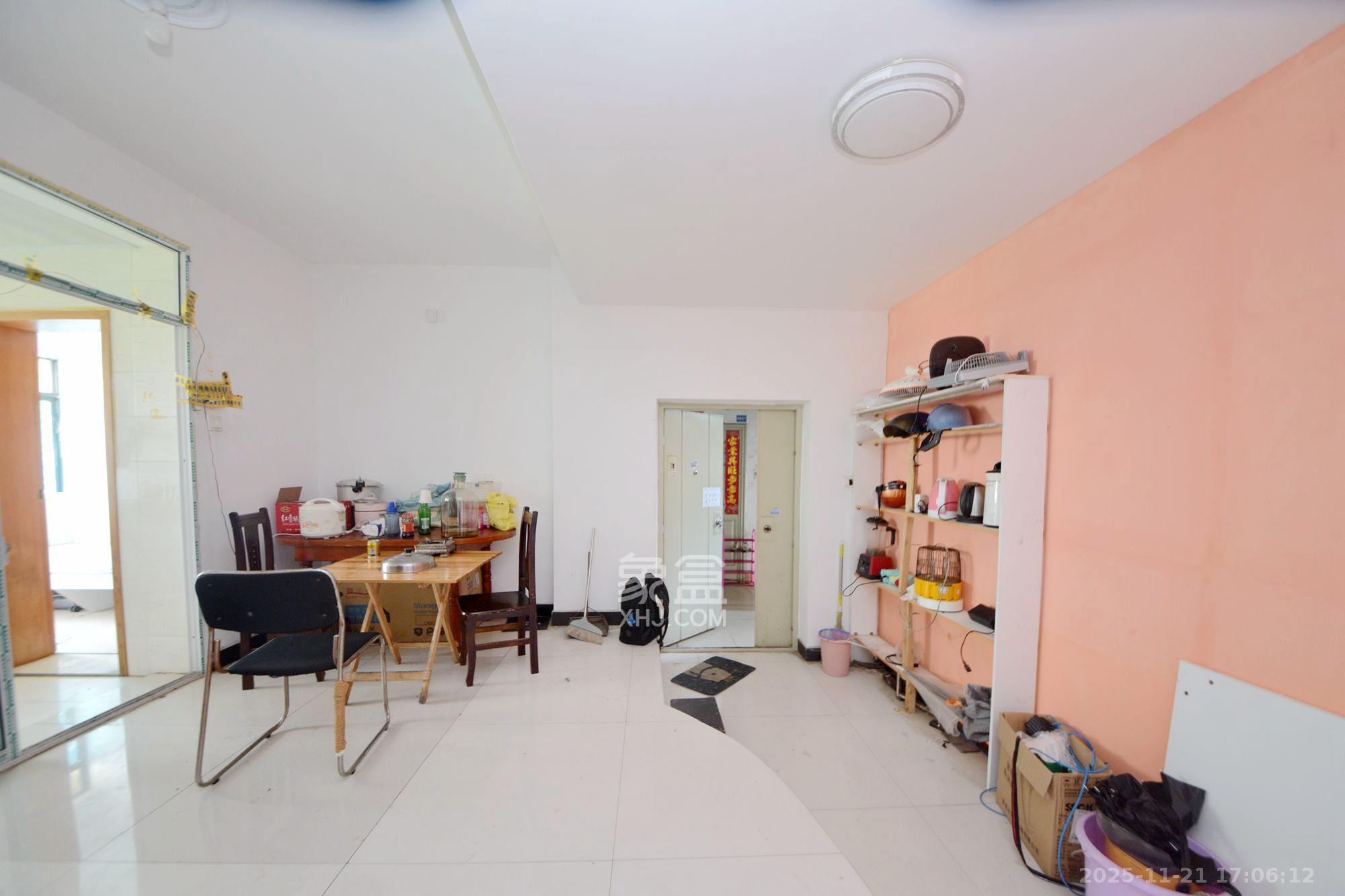 翠林雅苑  4室2厅2卫    80.0万