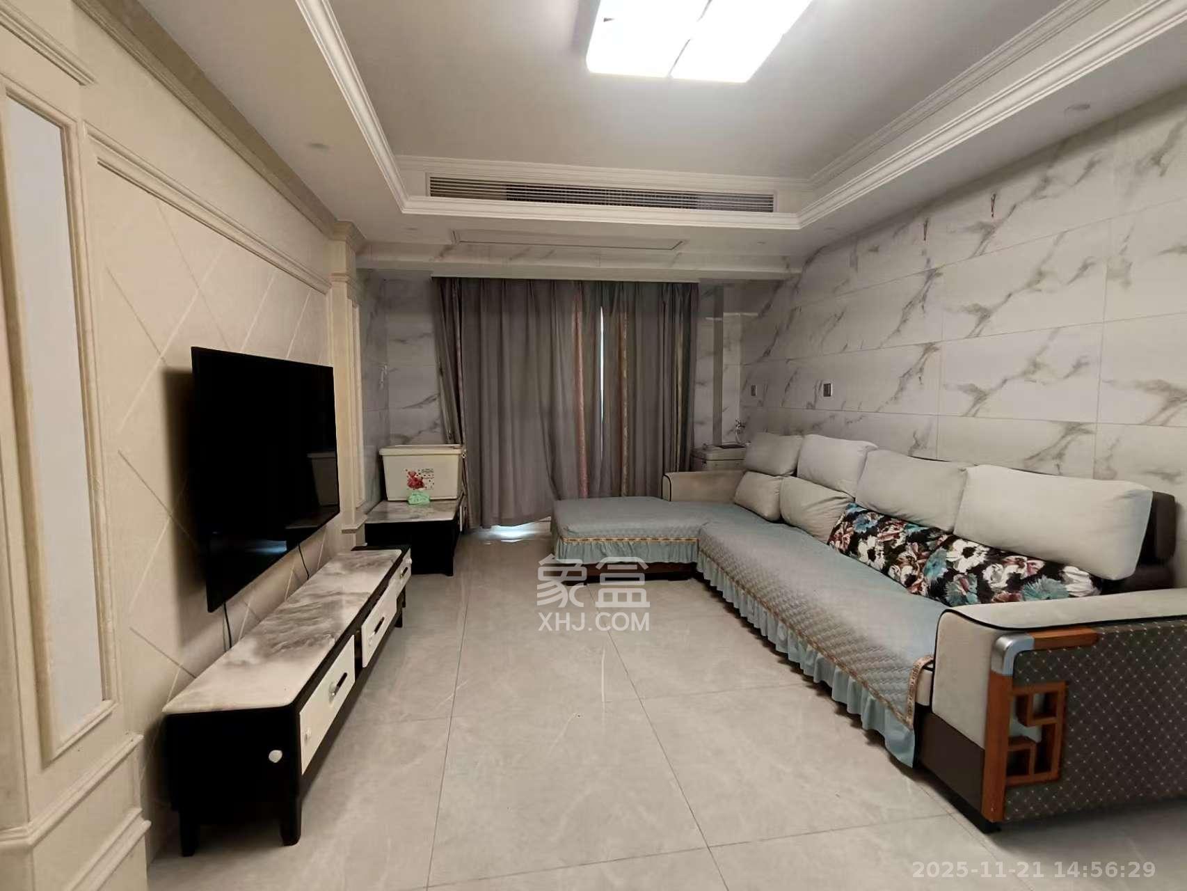 南城印象  3室2厅1卫    2500.0元/月室内图