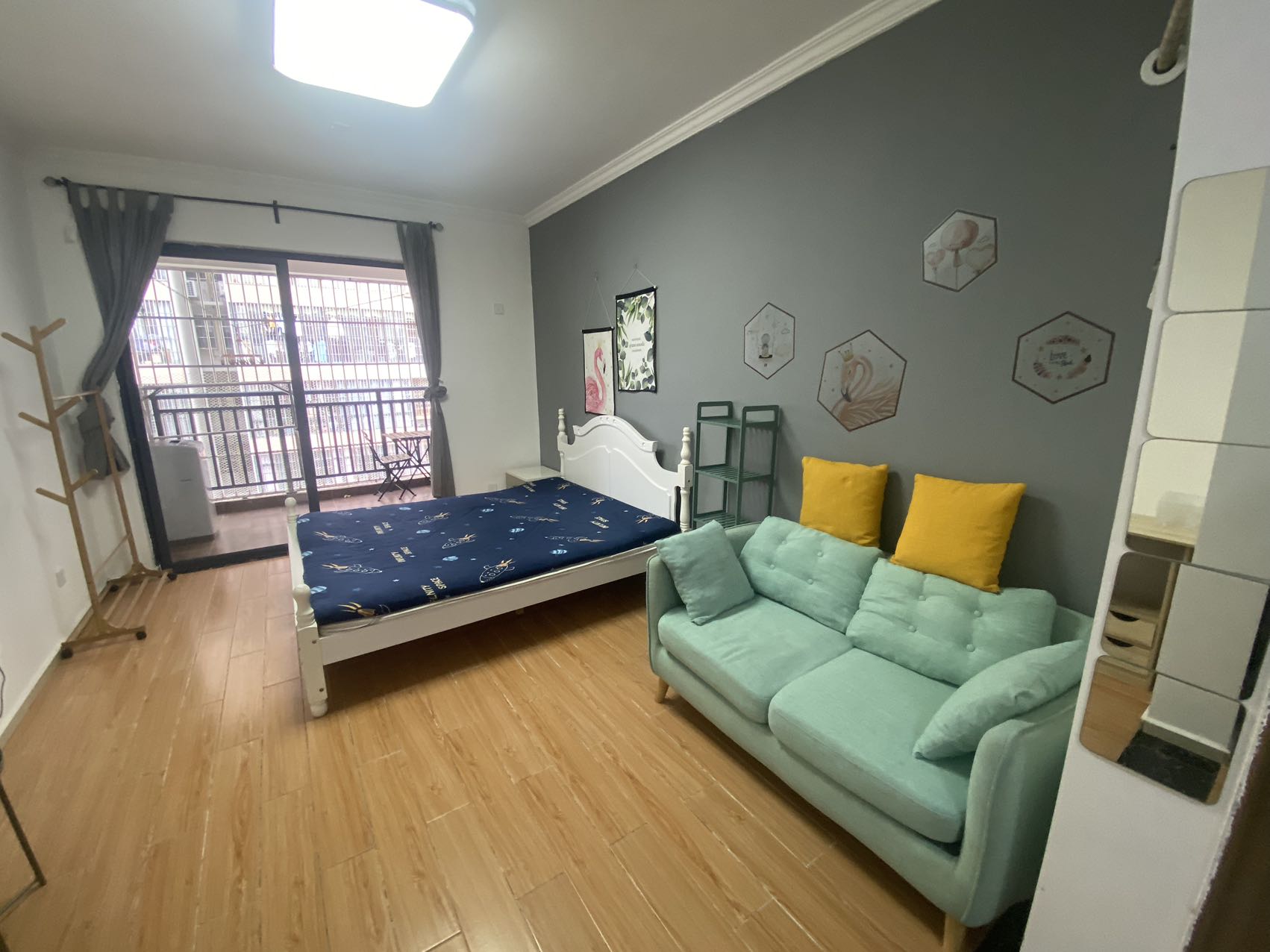 盛世一品 1室0厅1卫 1500.0元/月 盛世一品 1室0厅1卫 1500.0元/月室内图