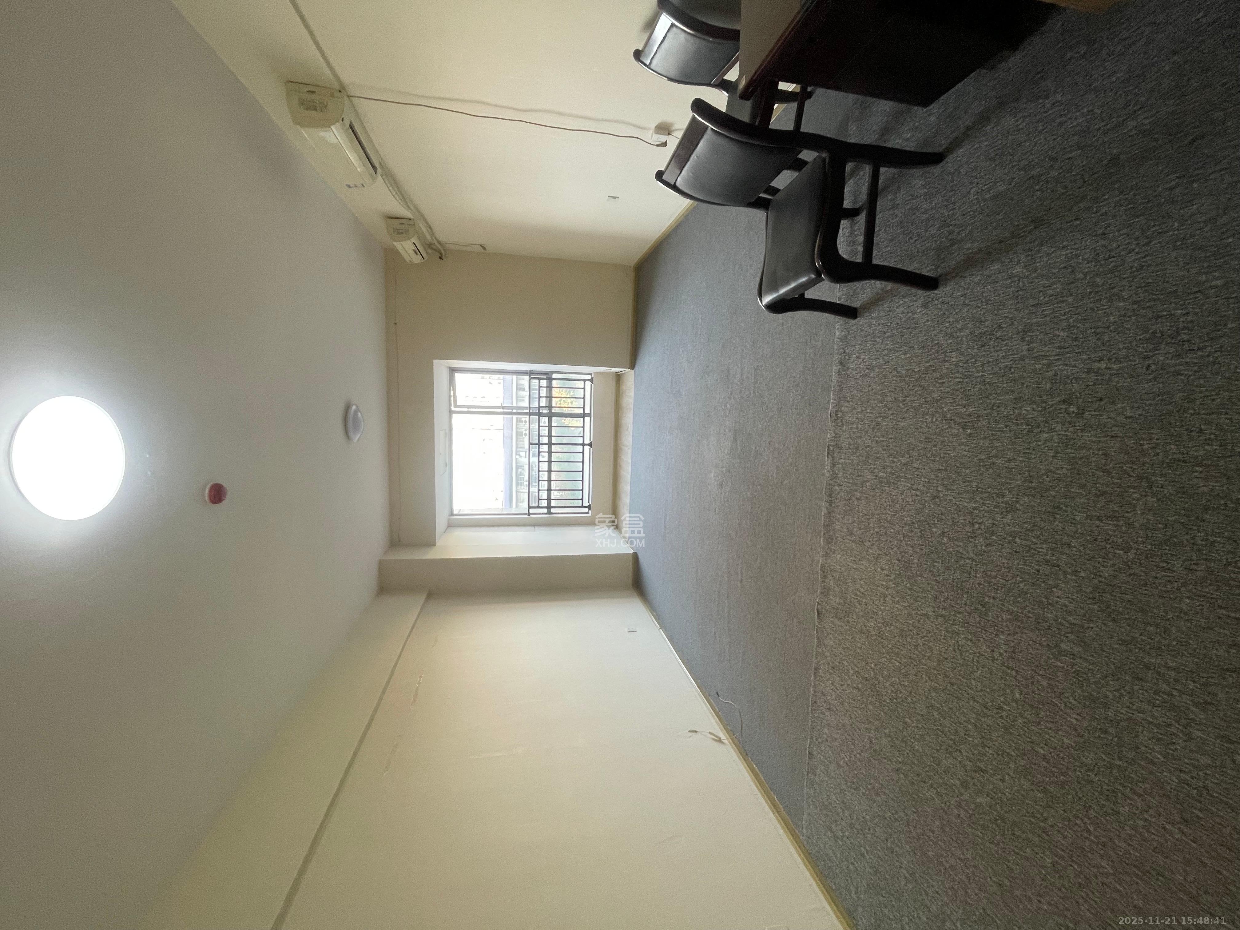 西子一间  1室1厅1卫    1500.0元/月