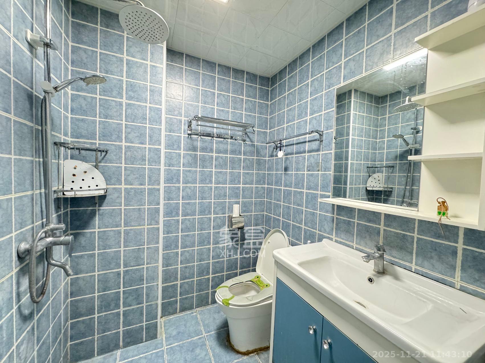 云集国际  1室1厅1卫    1400.0元/月室内图