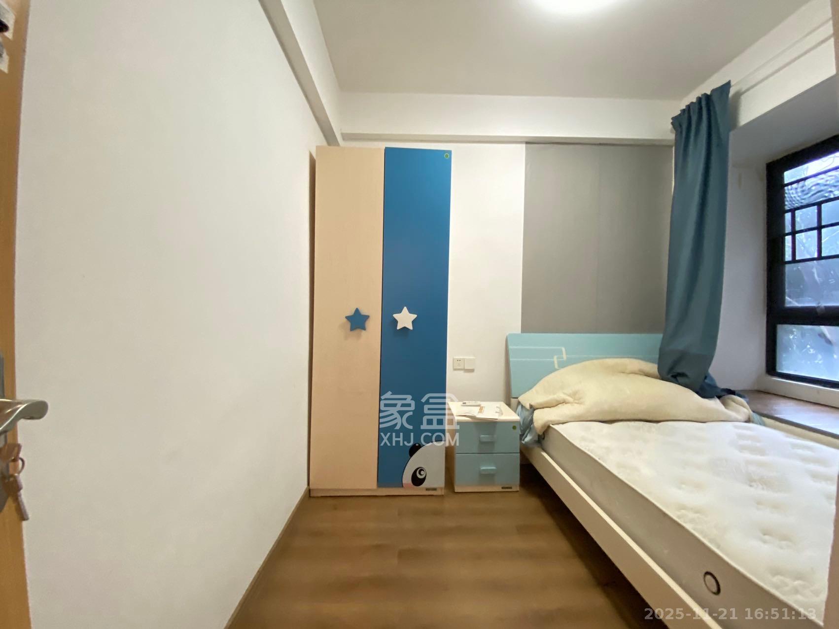 建发中央公园(建发美地) 3室2厅1卫 3200.0元/月 建发中央公园(建发美地) 3室2厅1卫 3200.0元/月室内图