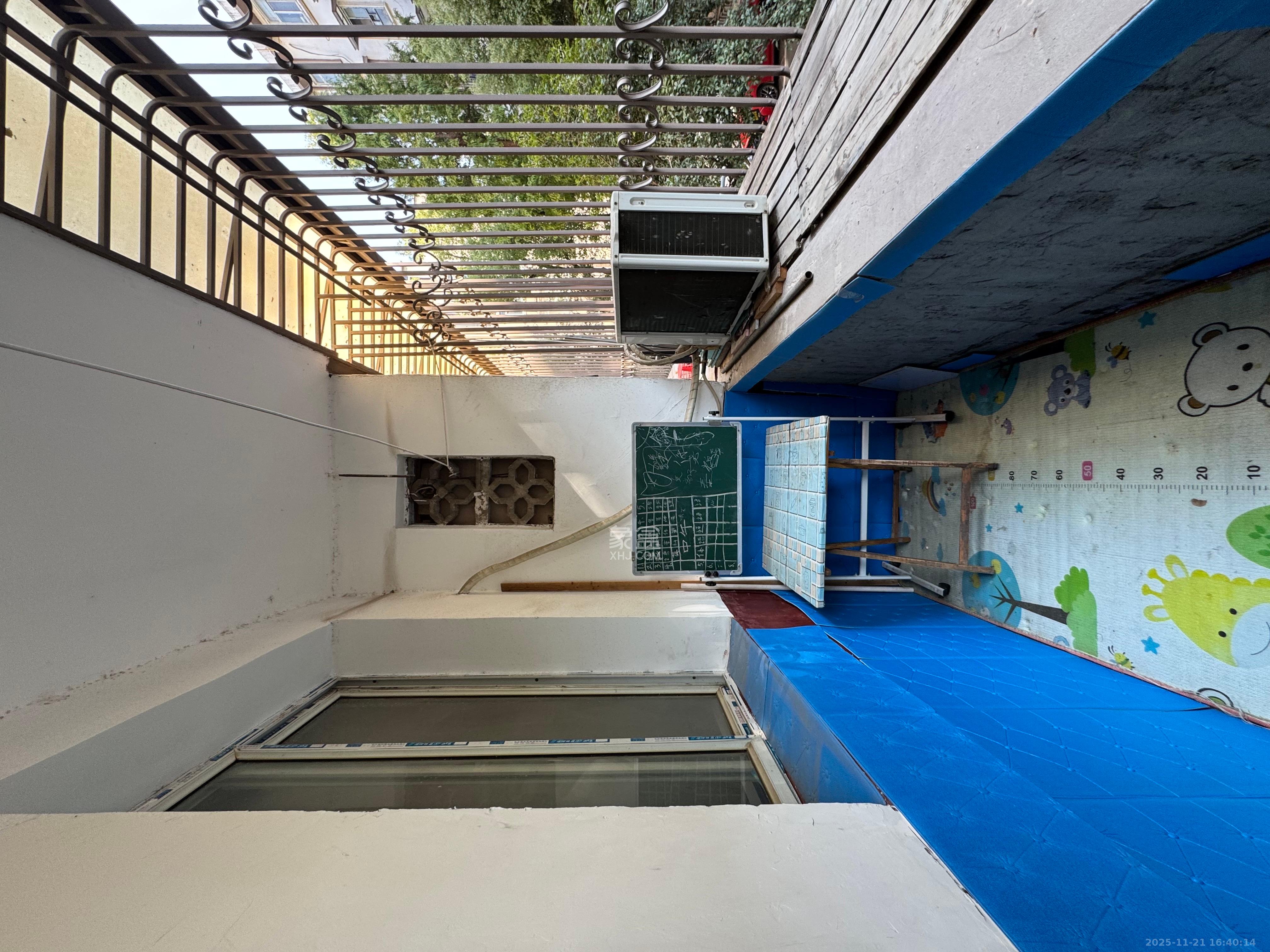 人民新村  1室1厅1卫    1300.0元/月室内图