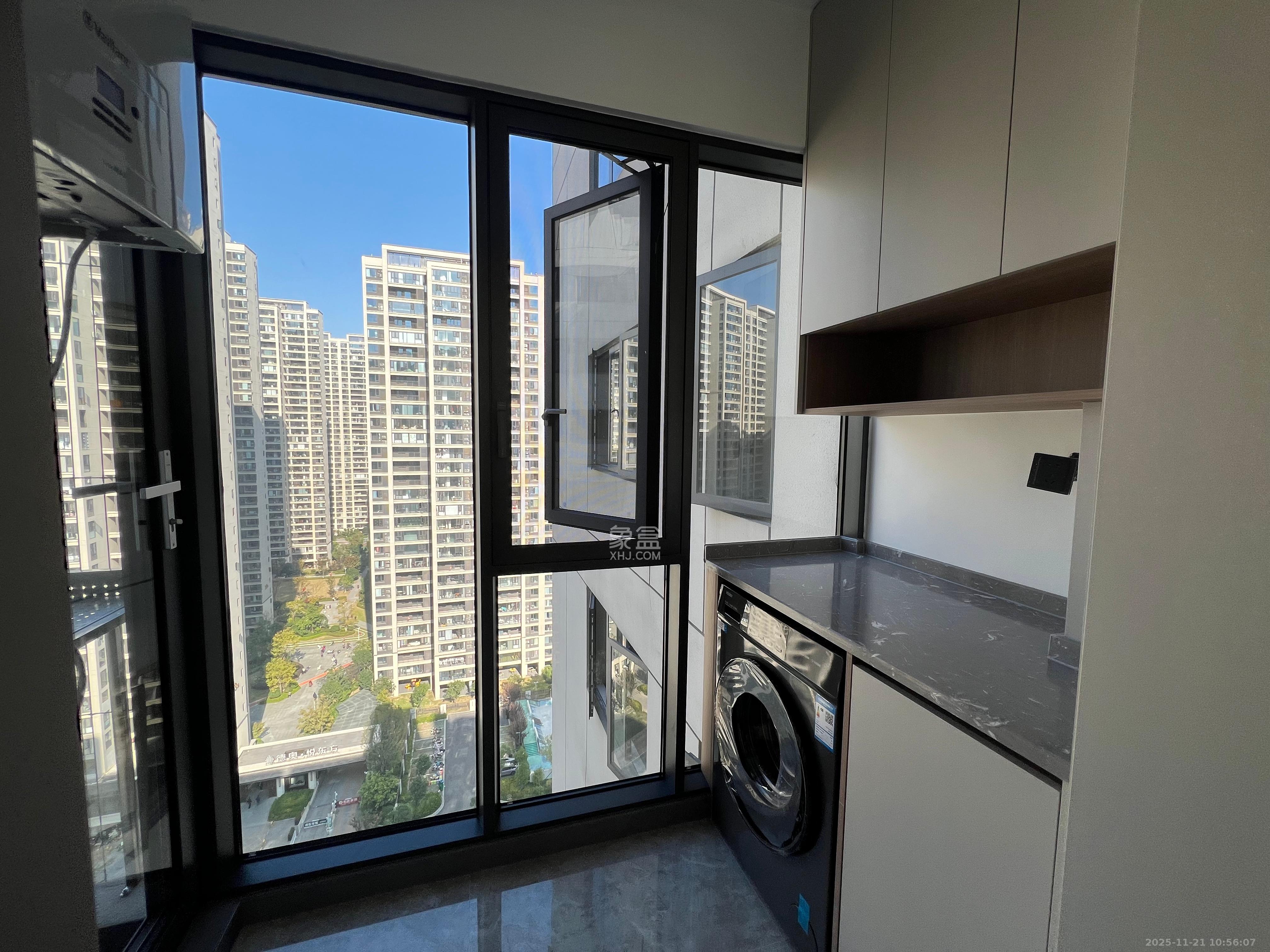 德奥上河城章  4室2厅2卫    4800.0元/月室内图